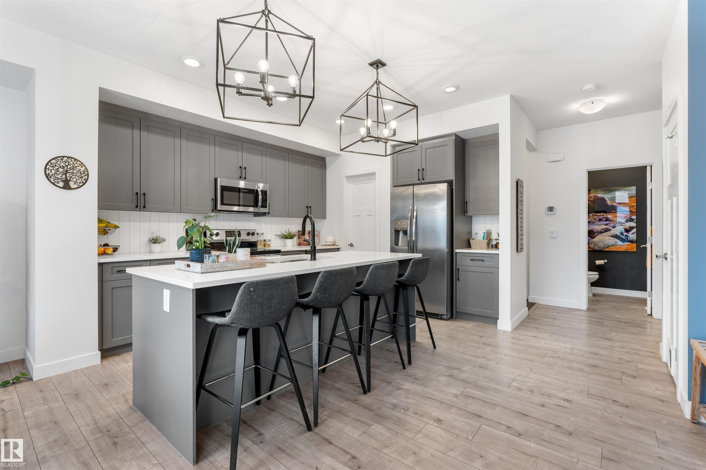 146 Joyal Way, St. Albert, AB - Indoor Photo Showing Kitchen With Upgraded Kitchen