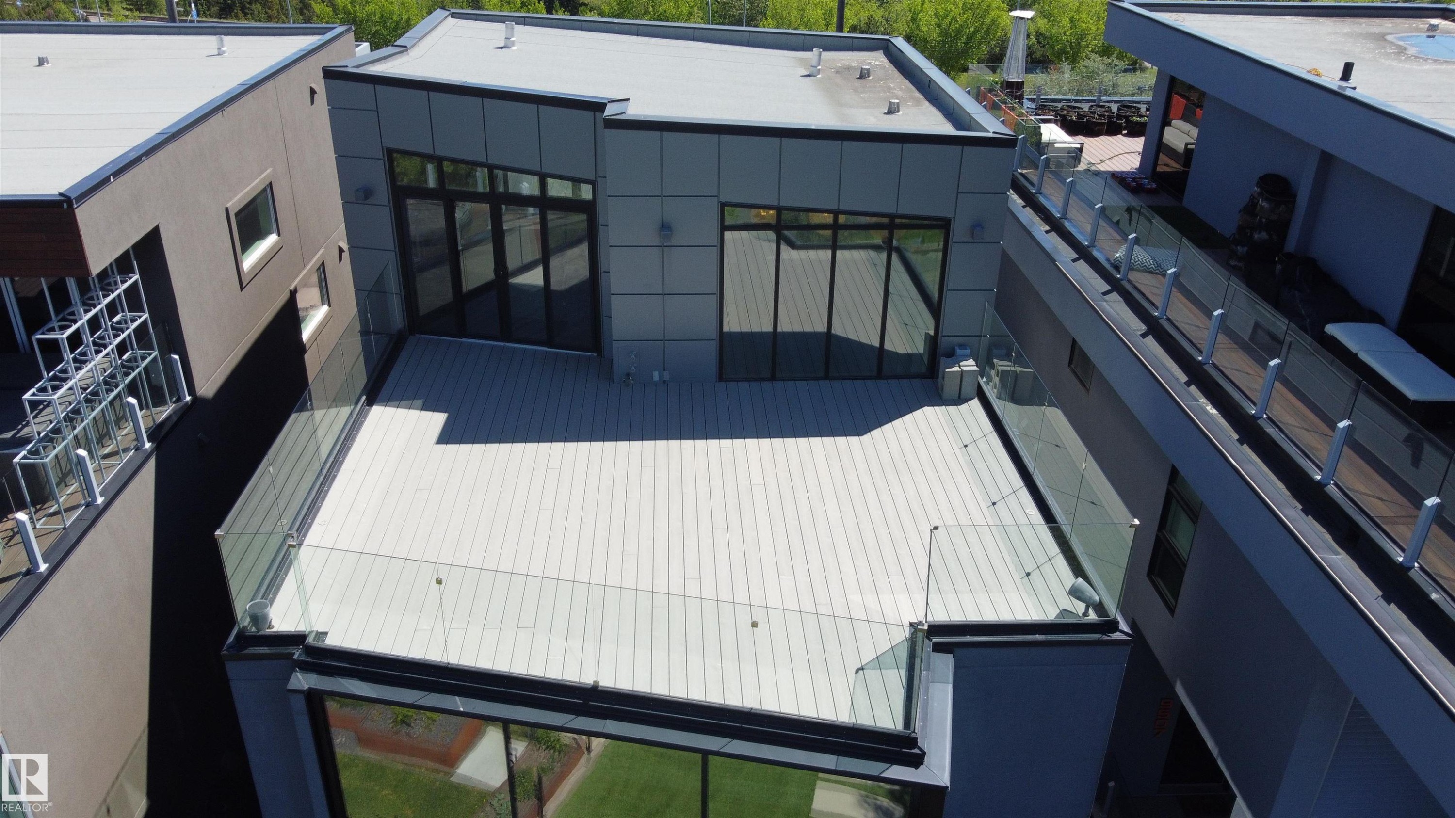 9509 99B Street, Edmonton, AB - Outdoor With Exterior