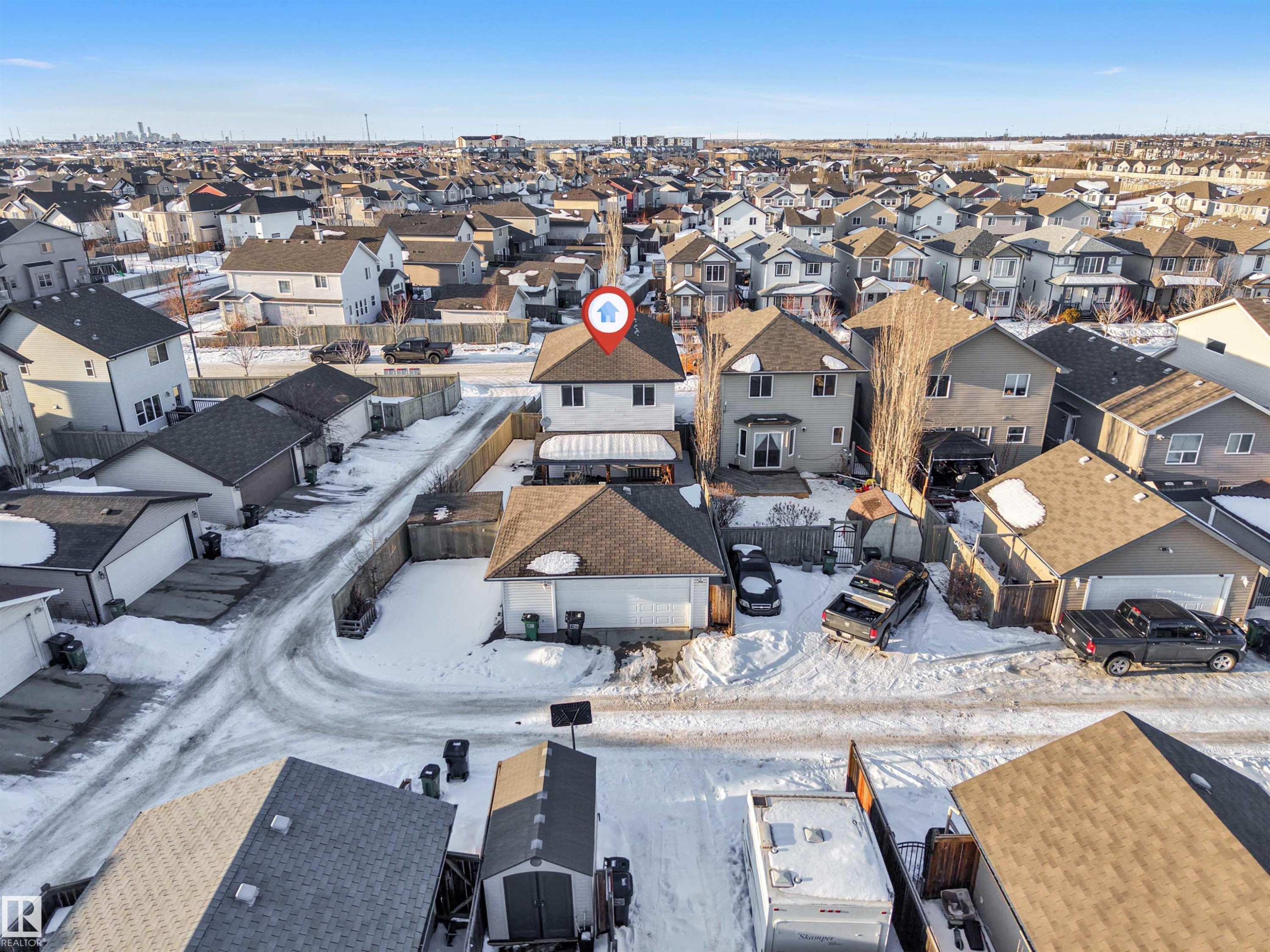 Snowy aerial view with a residential view - 1157 37 Avenue, Edmonton, AB - Outdoor With View
