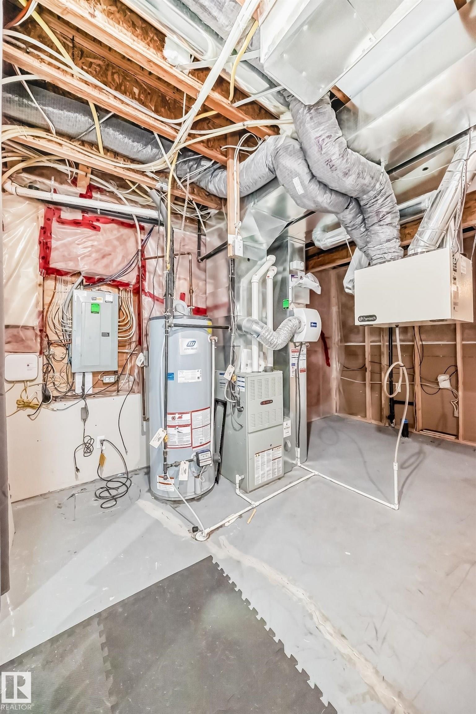 3116 Arthurs Crescent, Edmonton, AB - Indoor Photo Showing Basement