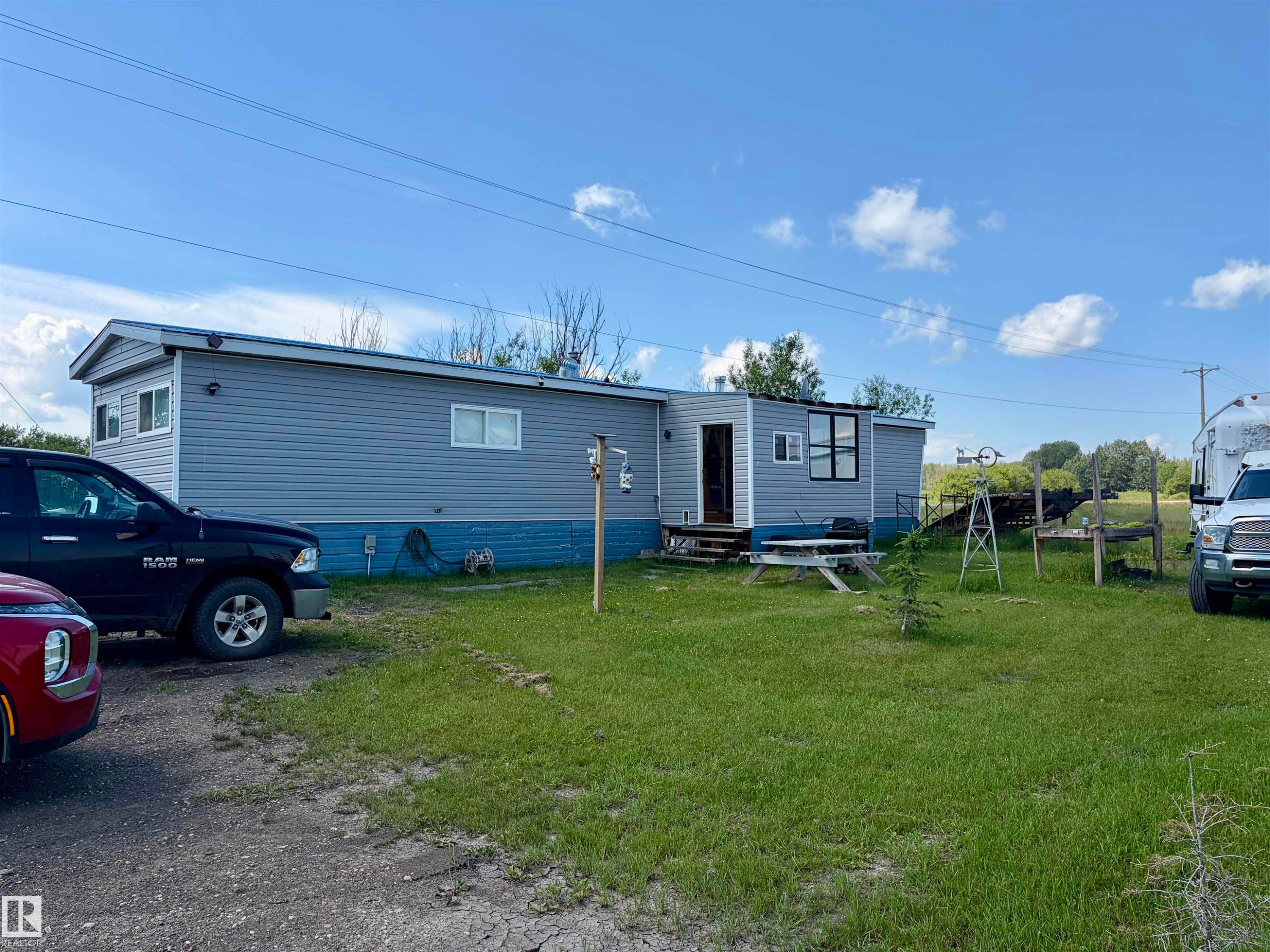 218 Hwy 13 E, Alder Flats, AB