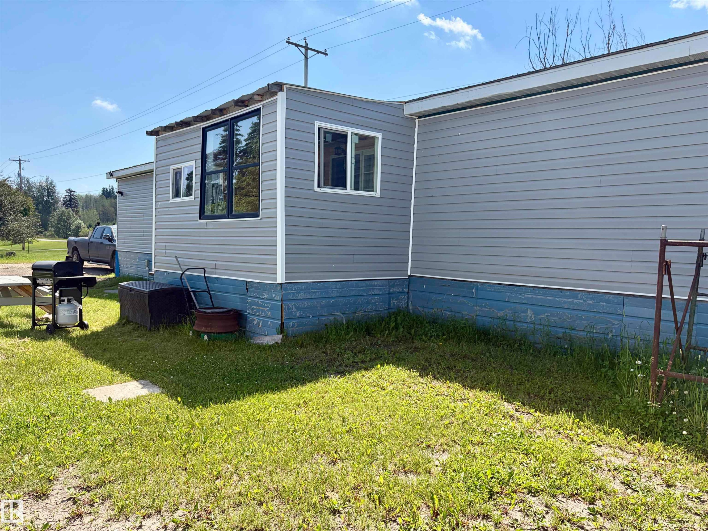 218 Hwy 13 E, Alder Flats, AB