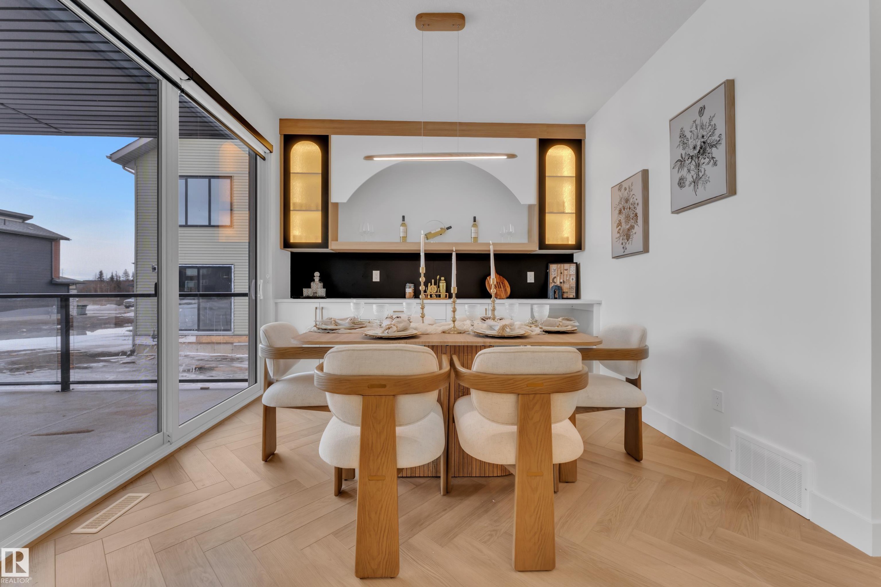 8458 Mayday Link Sw, Edmonton, AB - Indoor Photo Showing Dining Room