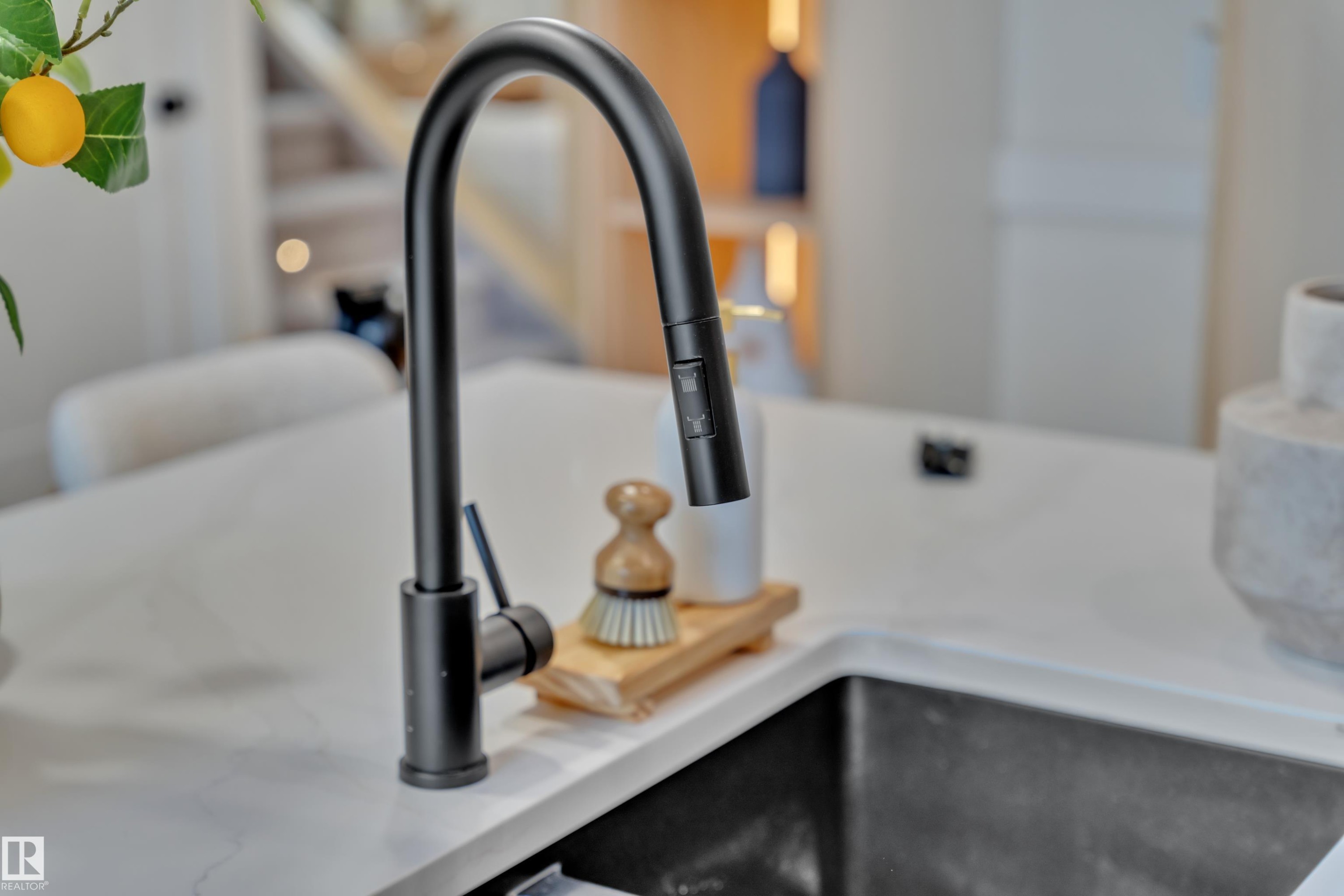 8458 Mayday Link Sw, Edmonton, AB - Indoor Photo Showing Kitchen