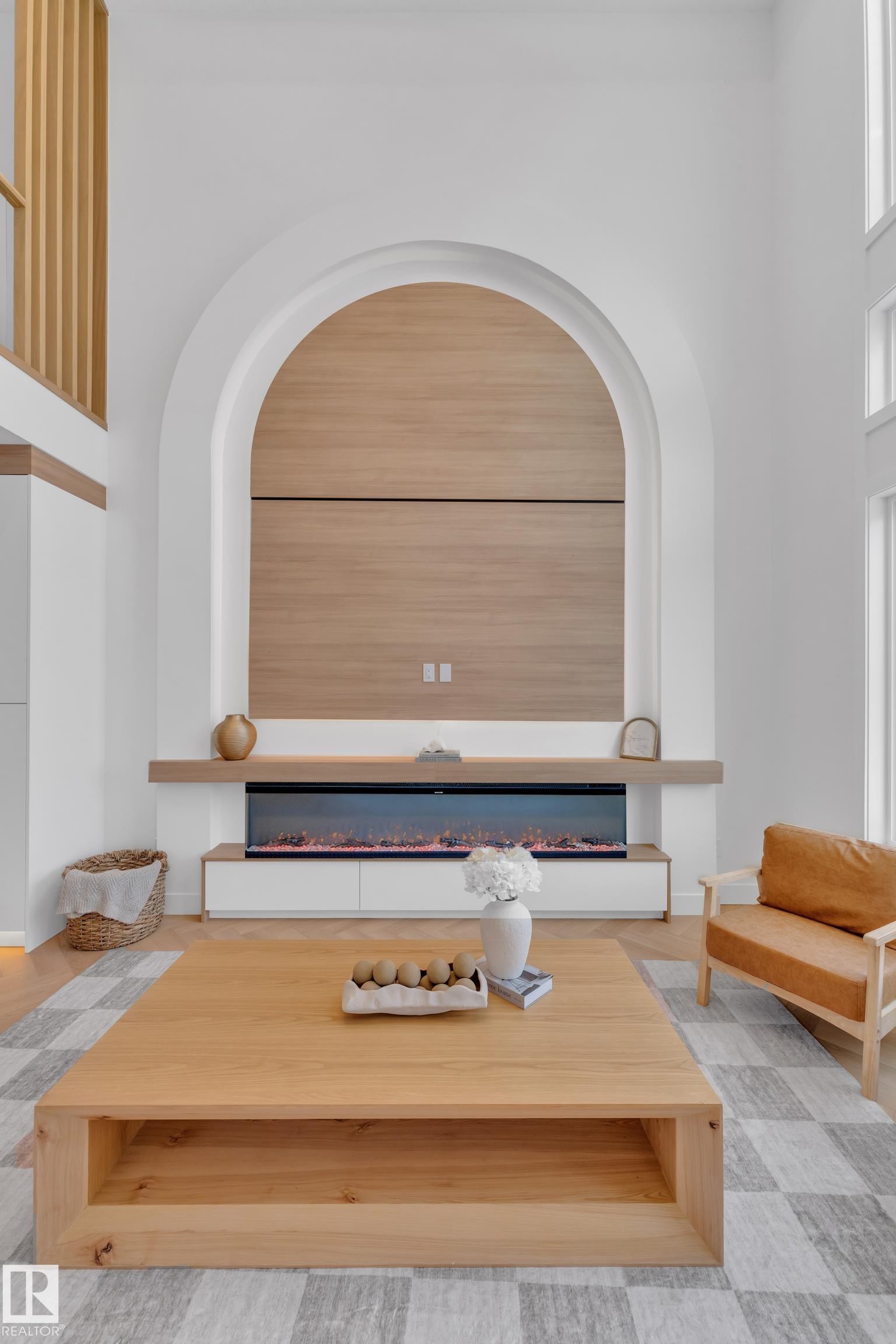 8458 Mayday Link Sw, Edmonton, AB - Indoor Photo Showing Other Room