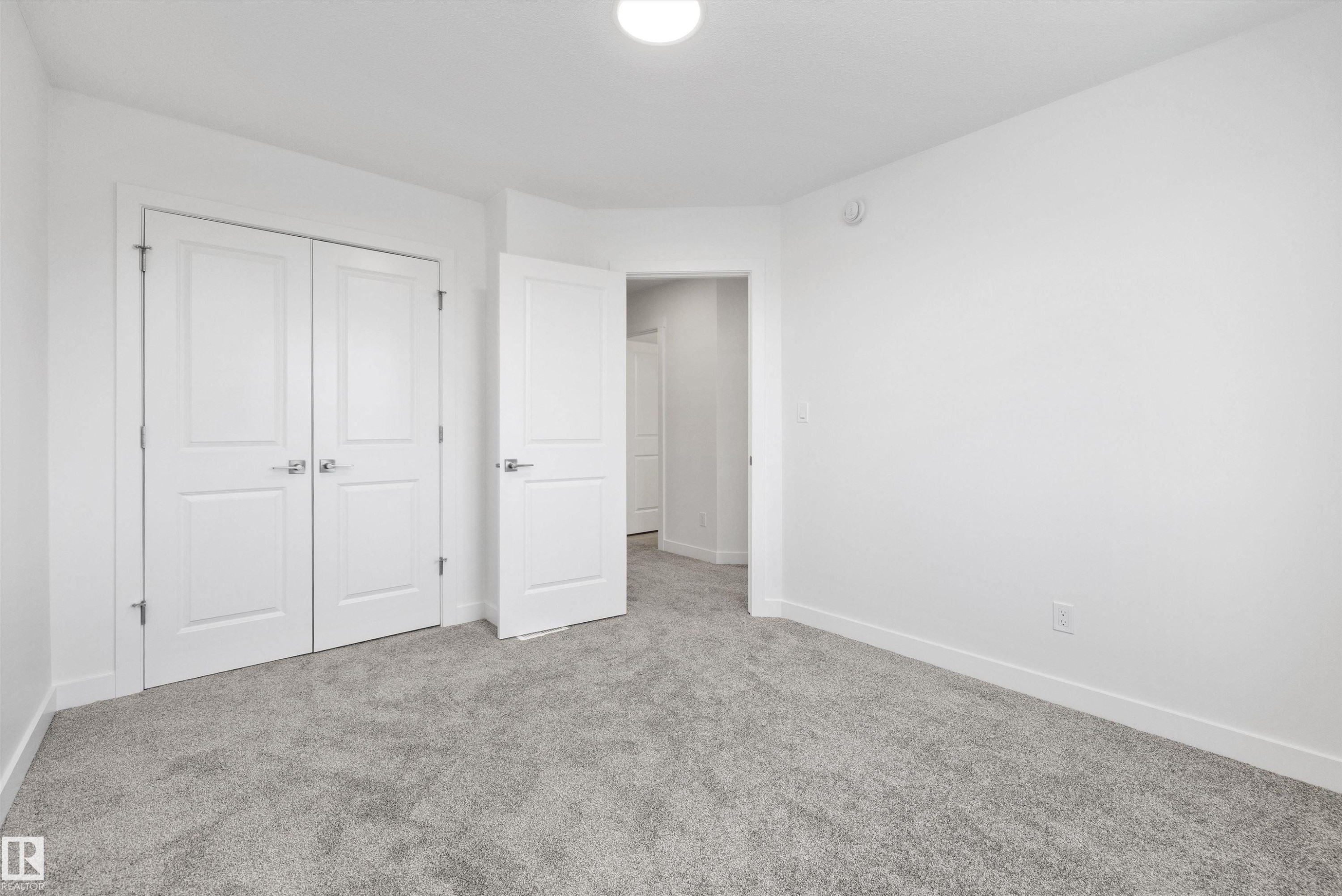 8732 183 Avenue Nw, Edmonton, AB - Indoor Photo Showing Other Room