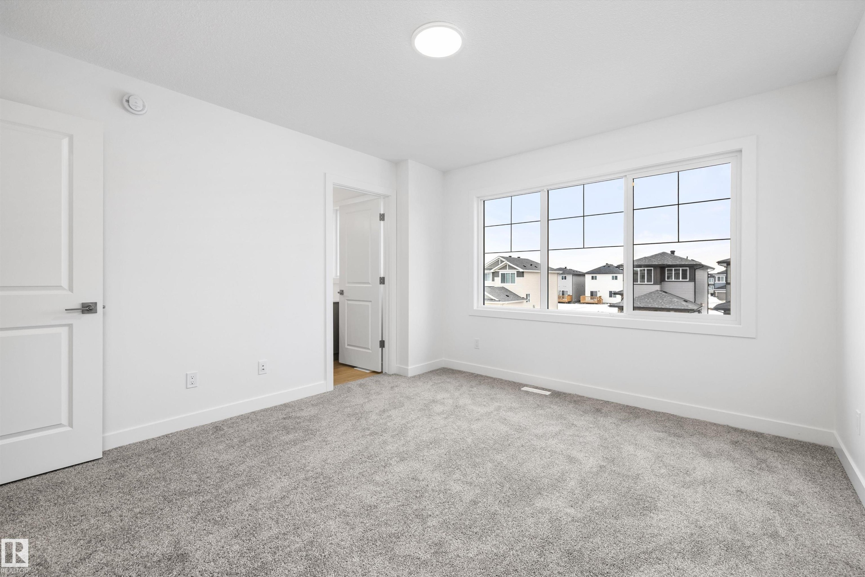 8732 183 Avenue Nw, Edmonton, AB - Indoor Photo Showing Other Room