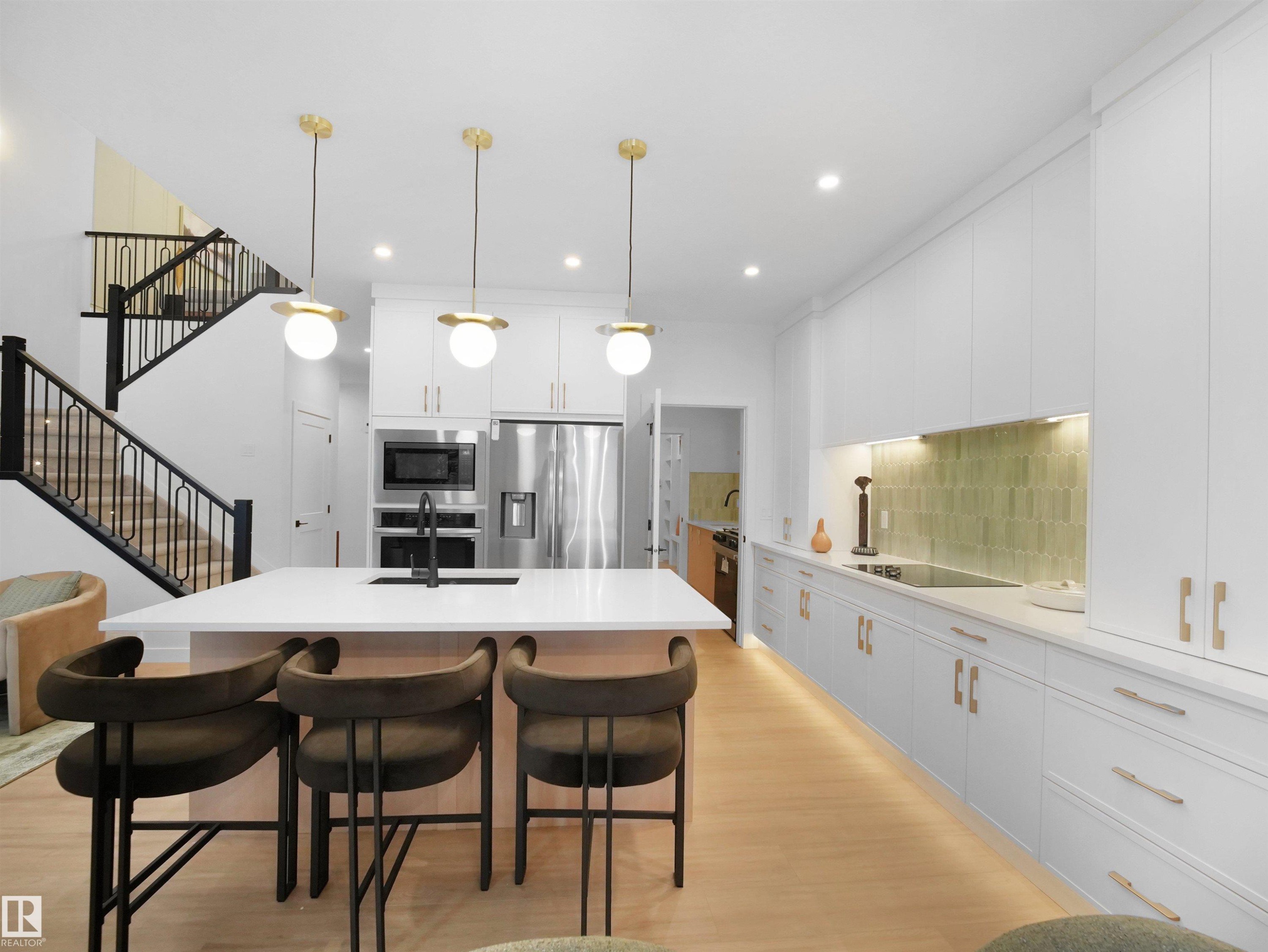 945 Elderberry Landing, Edmonton, AB