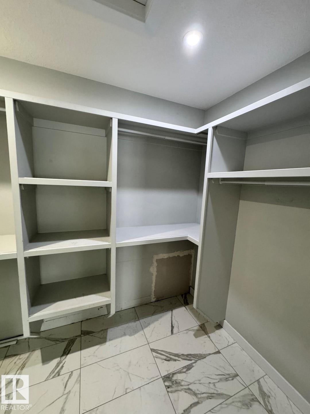 17124 68 Street, Edmonton, AB - Indoor With Storage