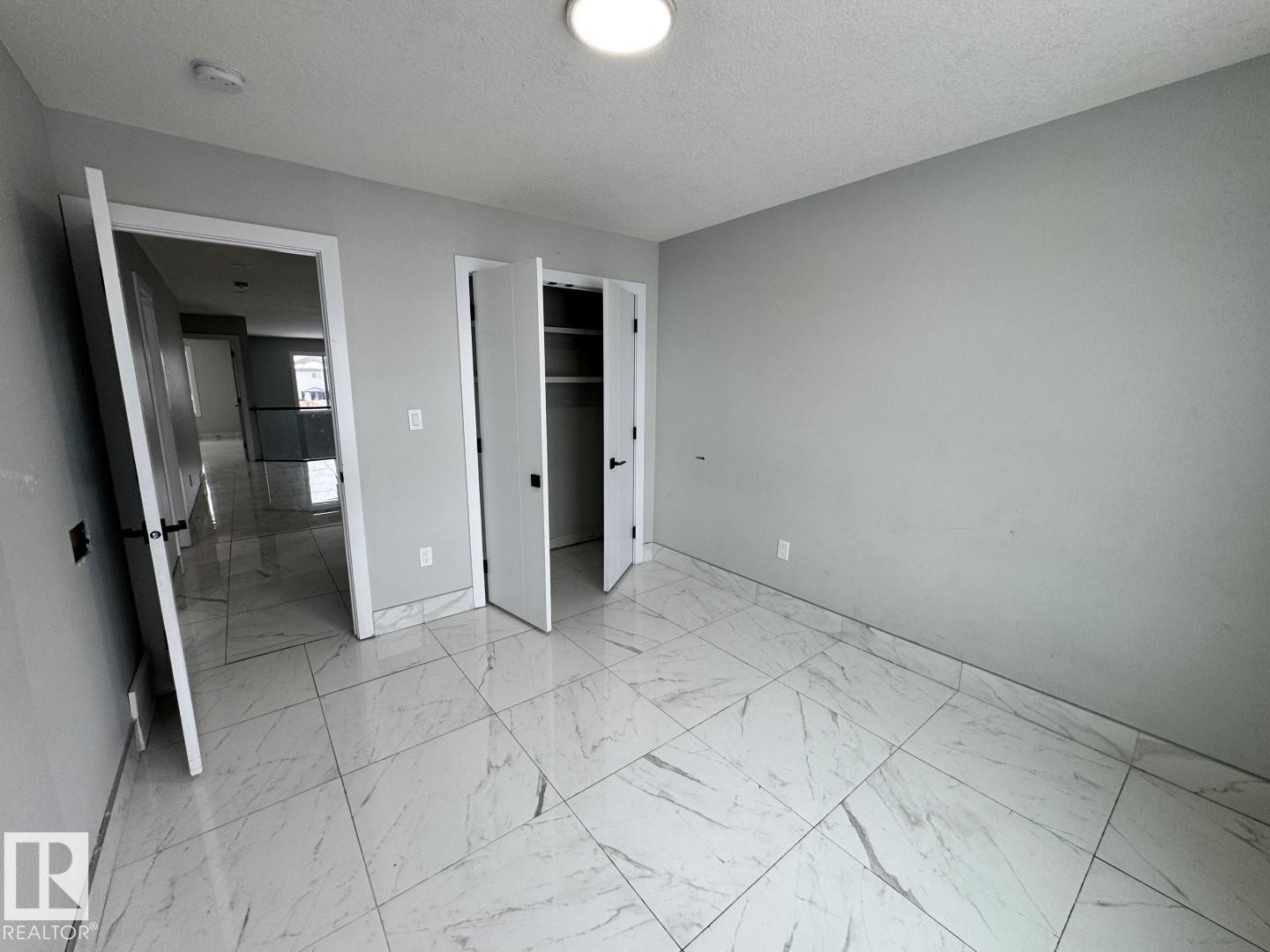 17124 68 Street, Edmonton, AB - Indoor Photo Showing Other Room