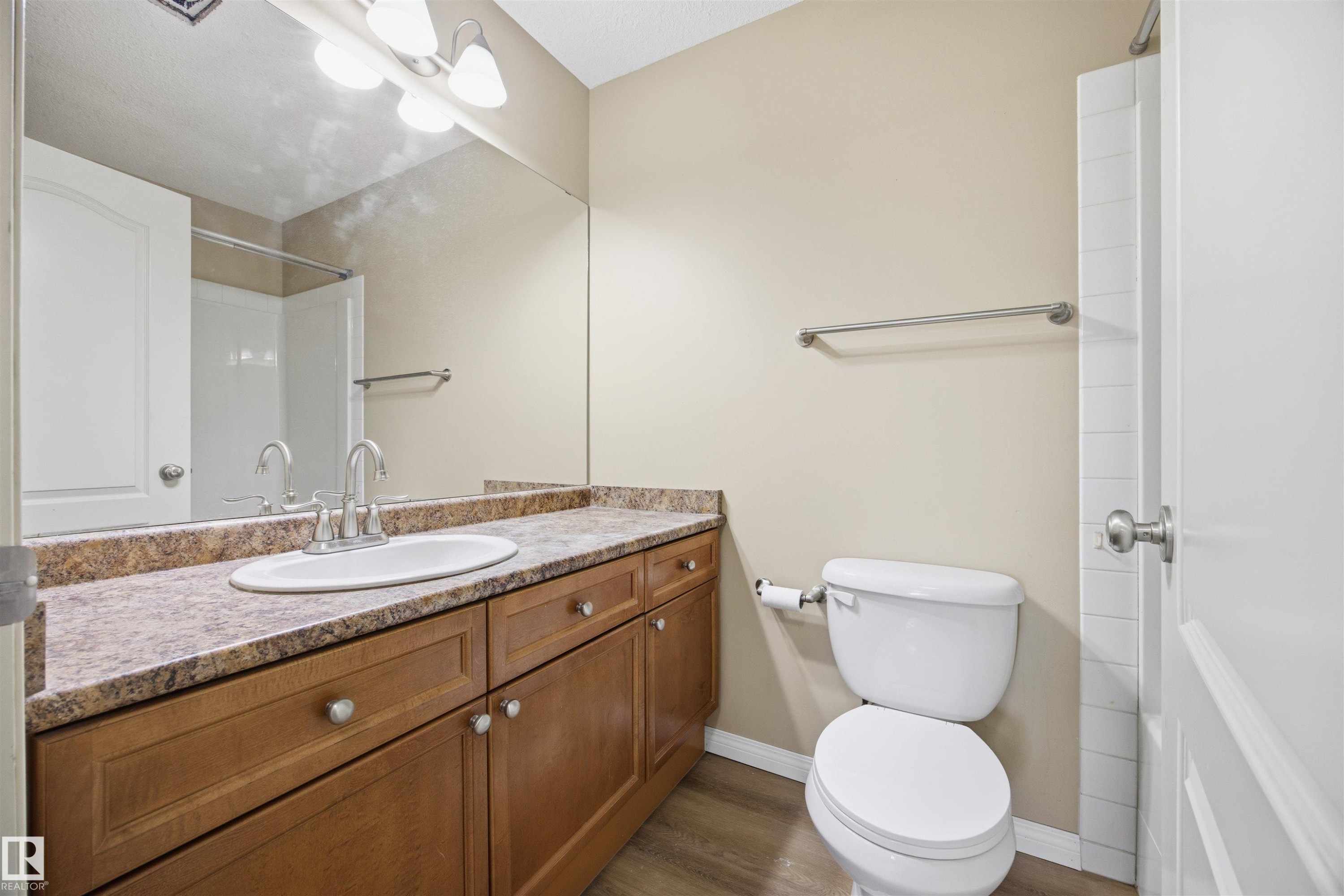 #107 4903 47 Av, Stony Plain, AB - Indoor Photo Showing Bathroom