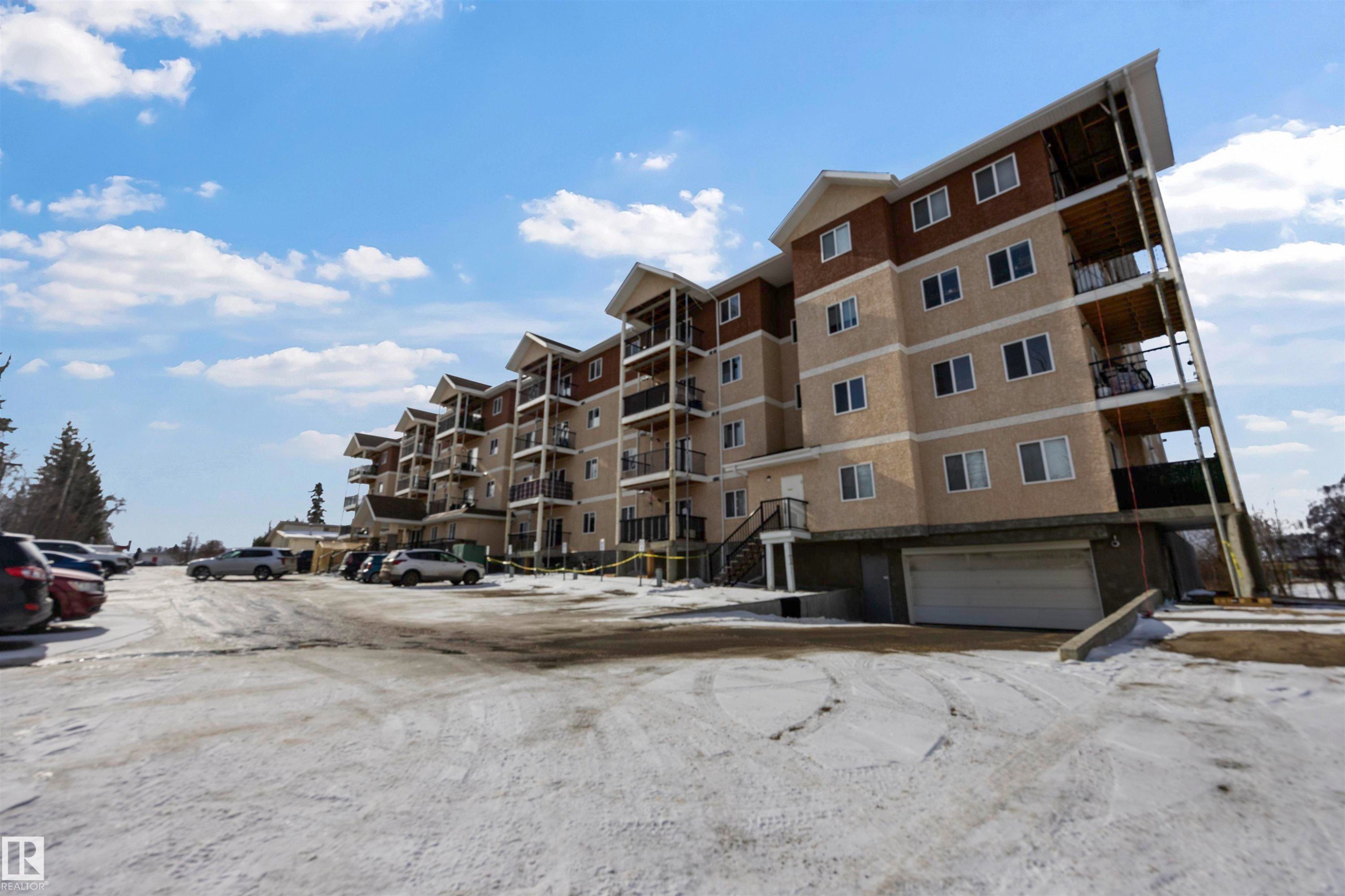#107 4903 47 Av, Stony Plain, AB - Outdoor With Facade
