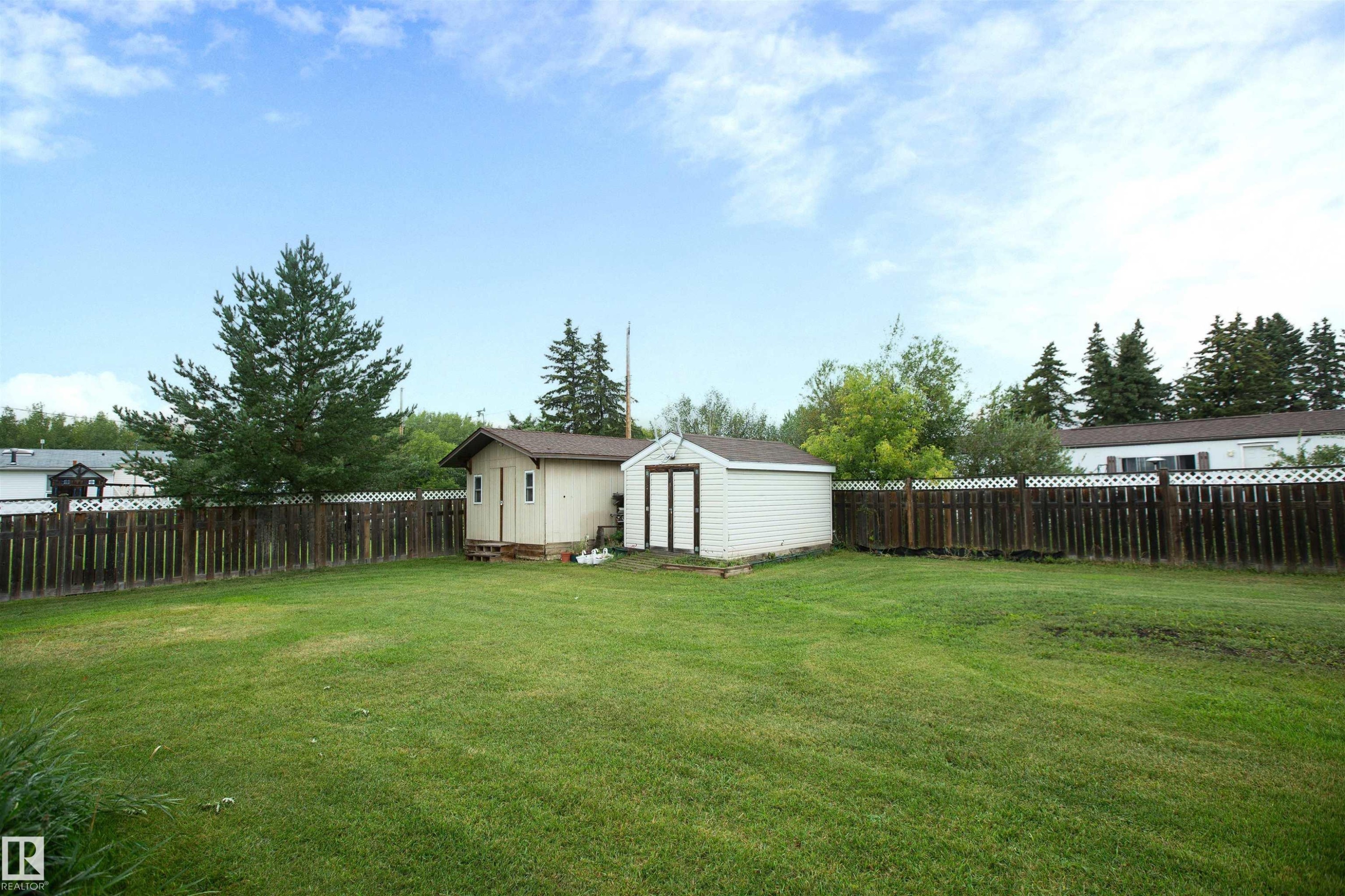 5104 - 49 Avenue, Busby, AB - Outdoor With Backyard