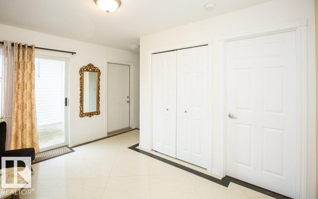 5104 - 49 Avenue, Busby, AB - Indoor Photo Showing Other Room