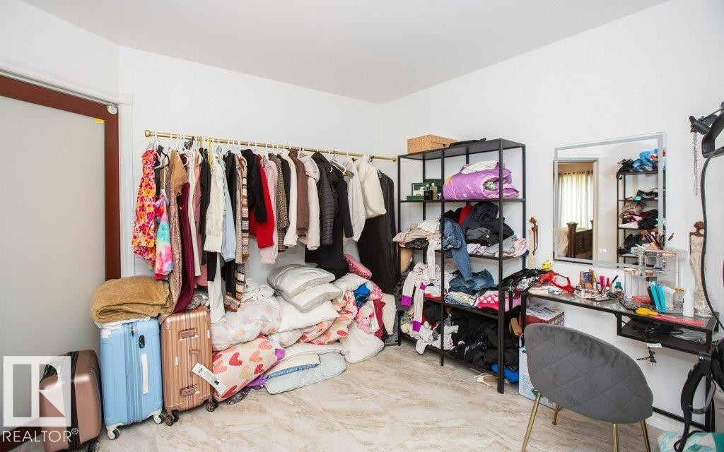 5104 - 49 Avenue, Busby, AB - Indoor