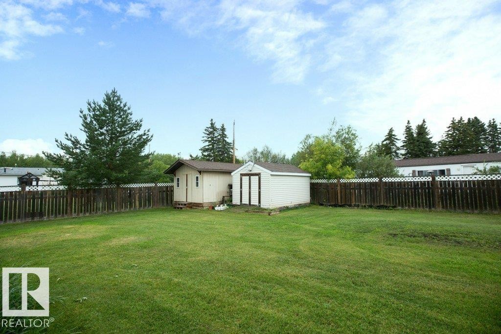 5104 - 49 Avenue, Busby, AB - Outdoor With Backyard