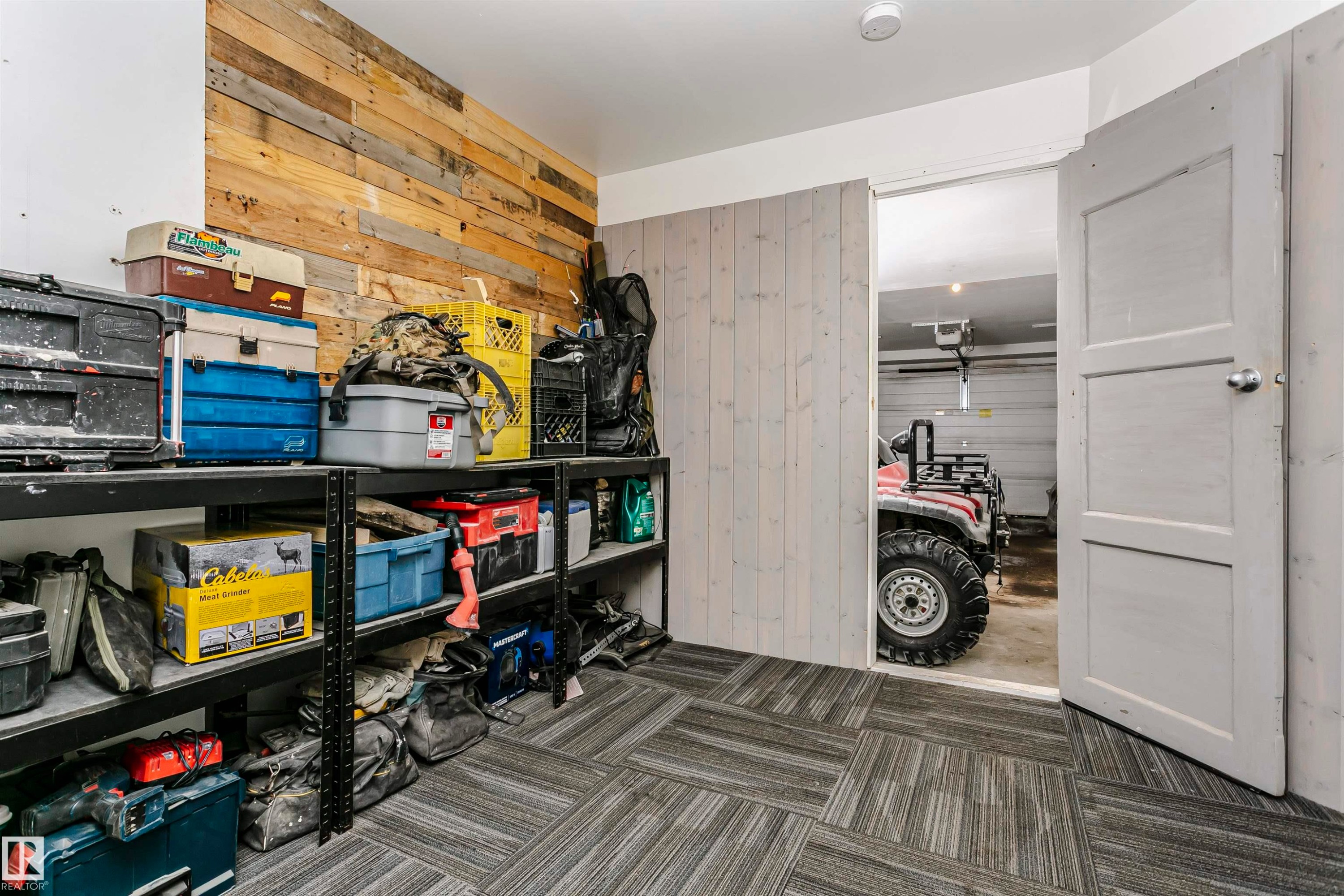 Basement den/flex-space off the garage - 4011 Orchards Drive, Edmonton, AB - Indoor Photo Showing Other Room