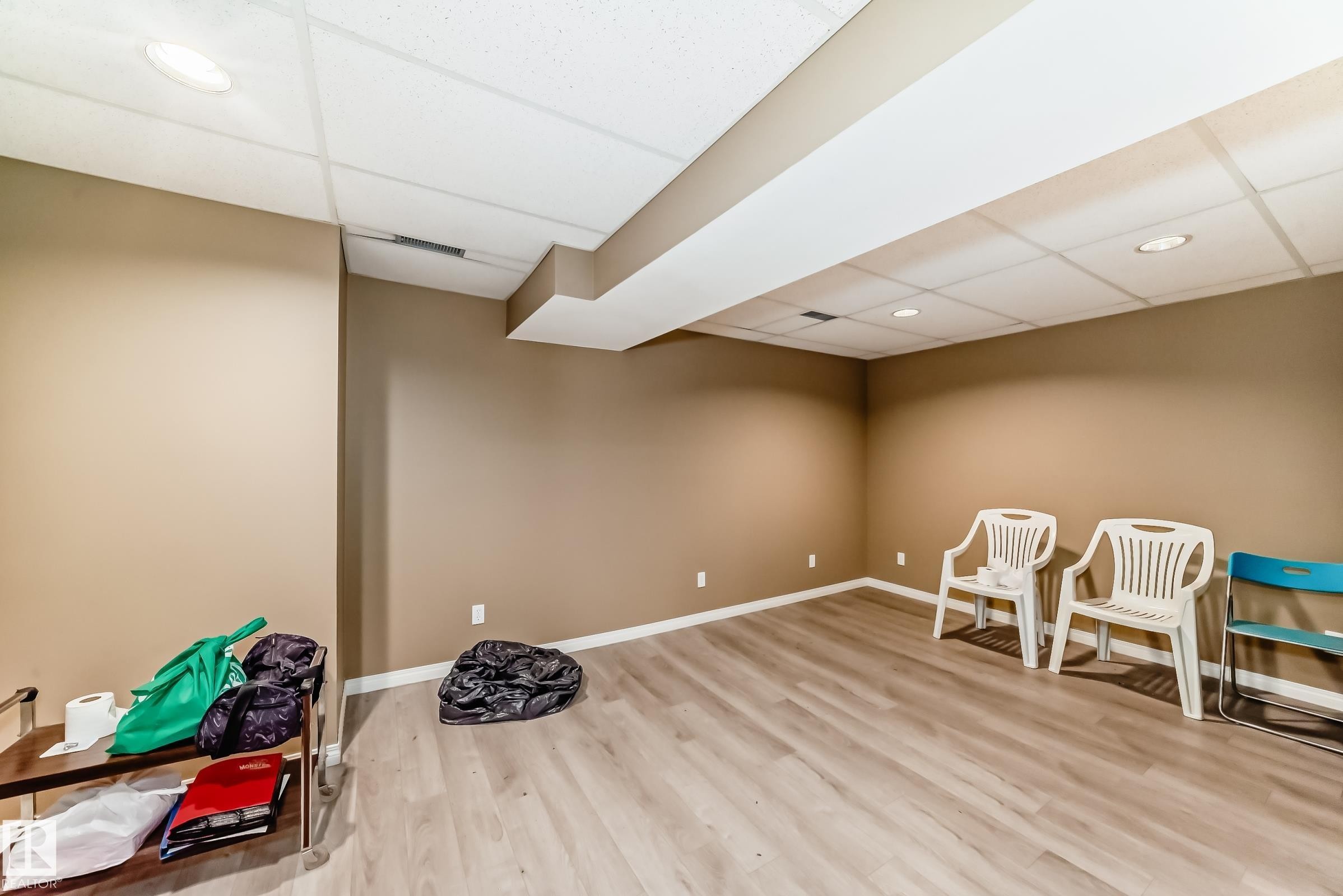10328 156 Street, Edmonton, AB - Indoor
