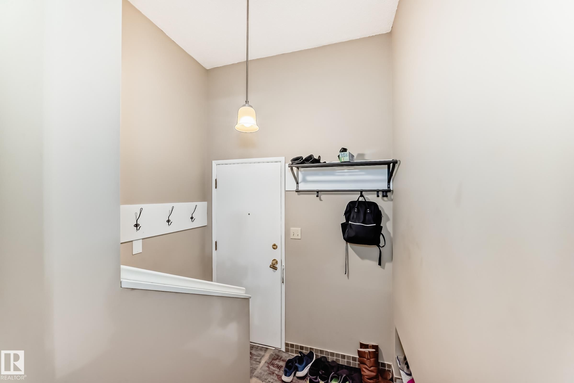 10328 156 Street, Edmonton, AB - Indoor Photo Showing Other Room