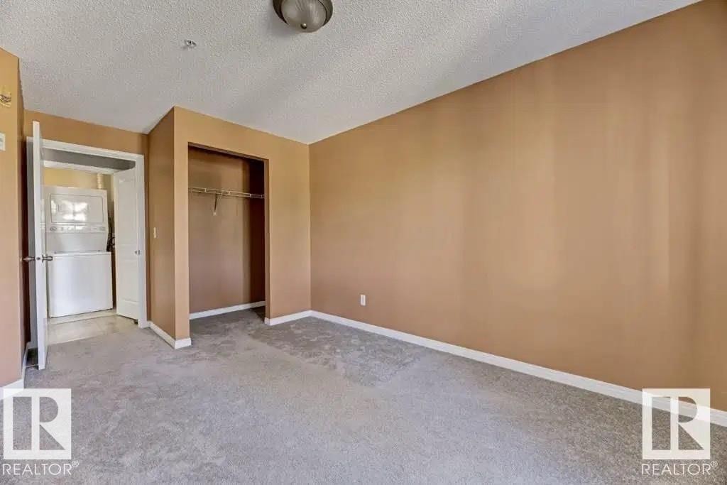 211 245 Edwards Dr Sw, Edmonton, AB - Indoor Photo Showing Other Room