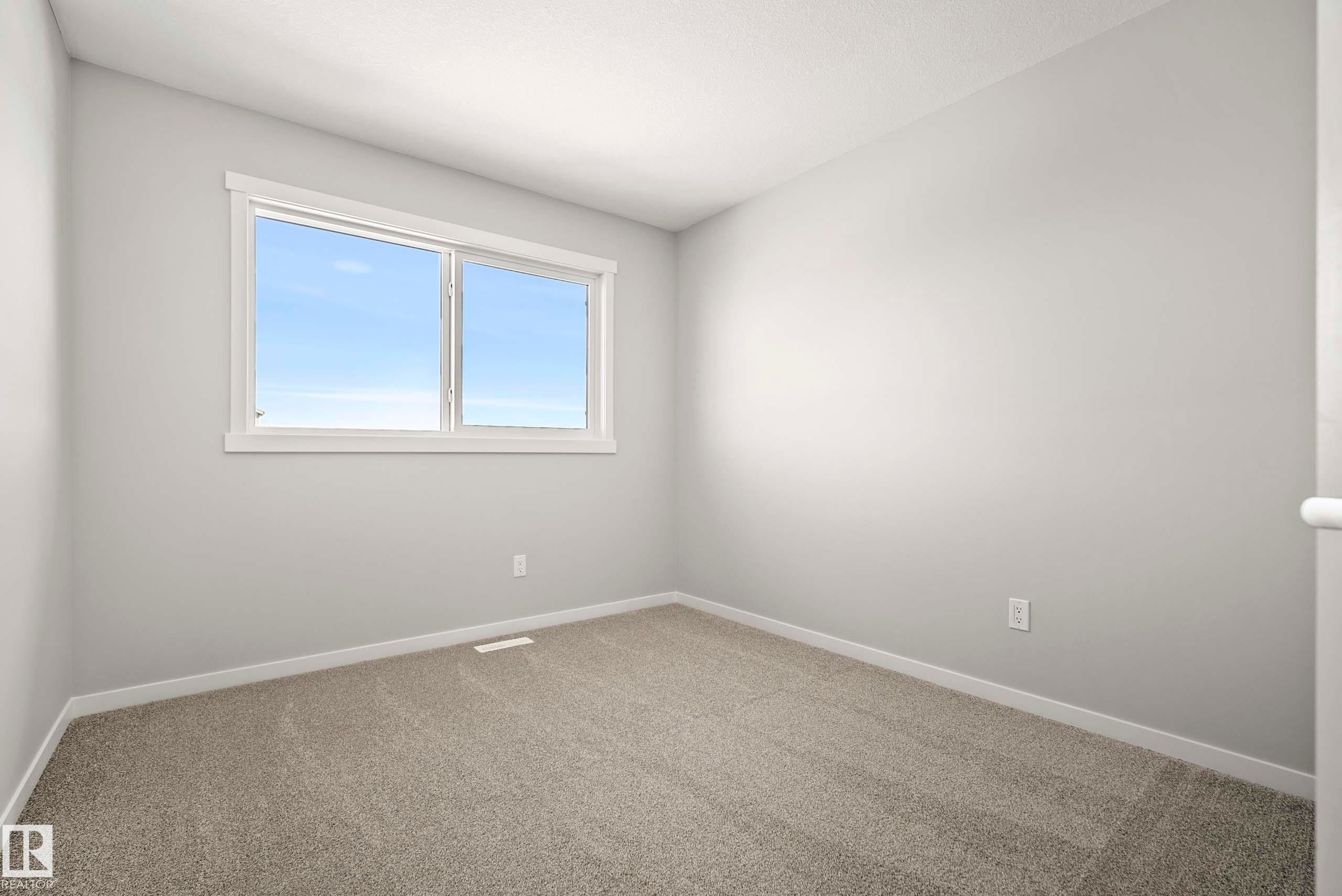 342 172 Avenue, Edmonton, AB - Indoor Photo Showing Other Room