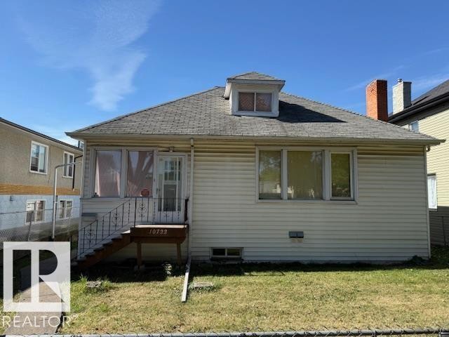 10722 106 Street, Edmonton, AB - Outdoor