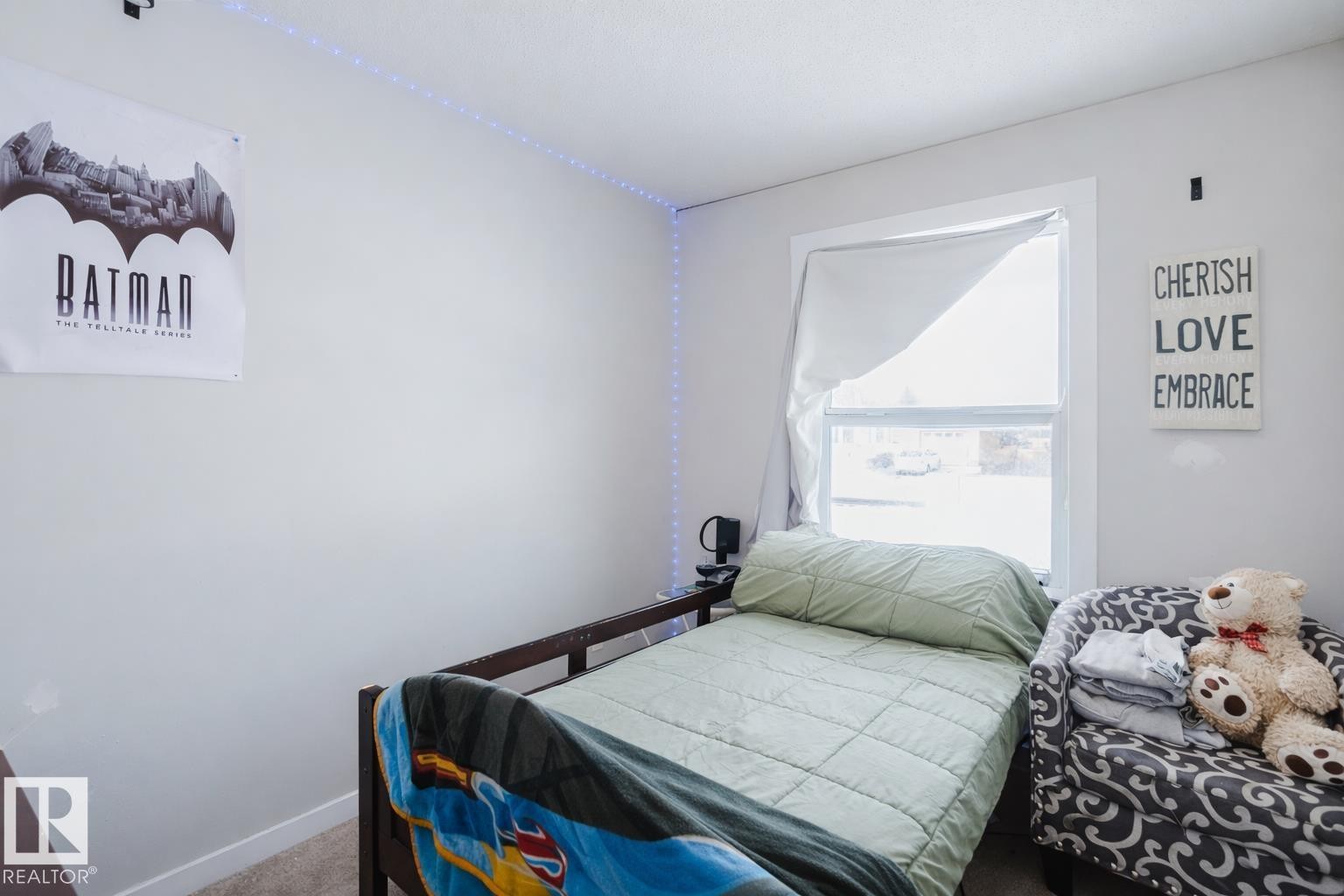 11611 145 Avenue, Edmonton, AB - Indoor Photo Showing Bedroom