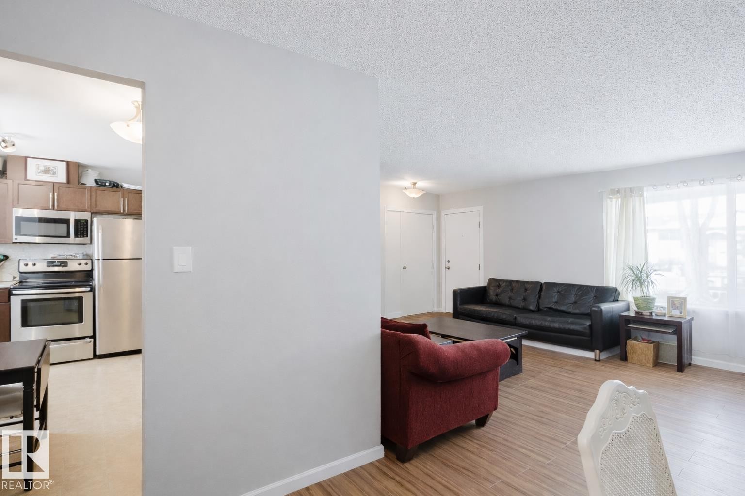 11611 145 Avenue, Edmonton, AB - Indoor