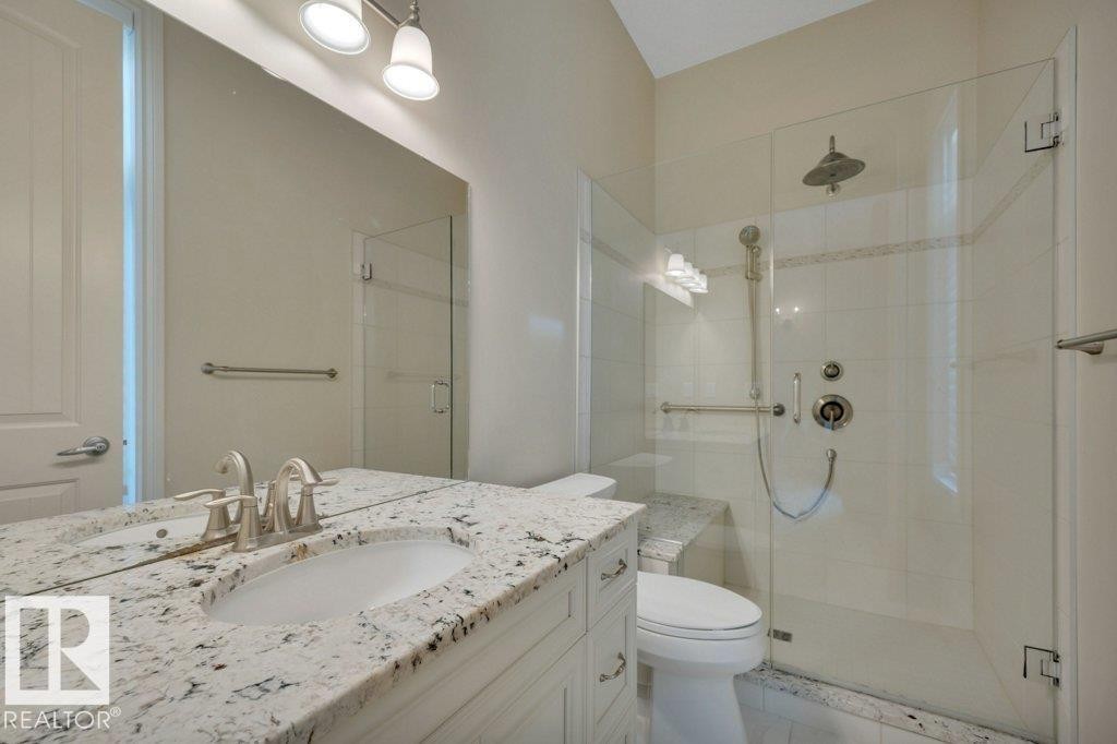 631 Howatt Drive, Edmonton, AB - Indoor Photo Showing Bathroom