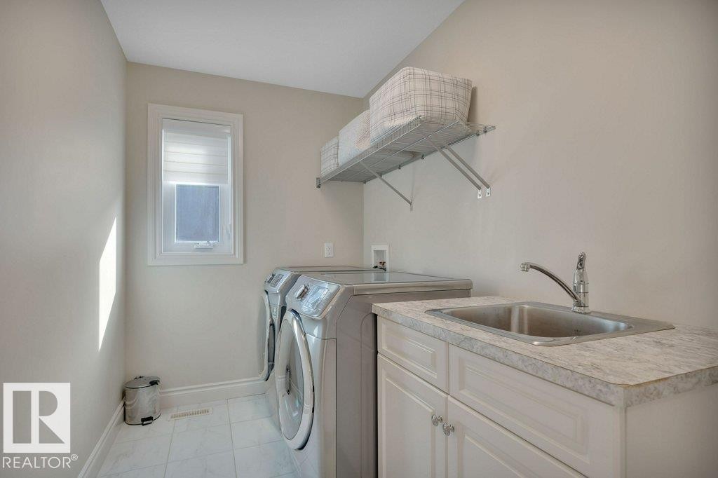 631 Howatt Drive, Edmonton, AB - Indoor Photo Showing Laundry Room