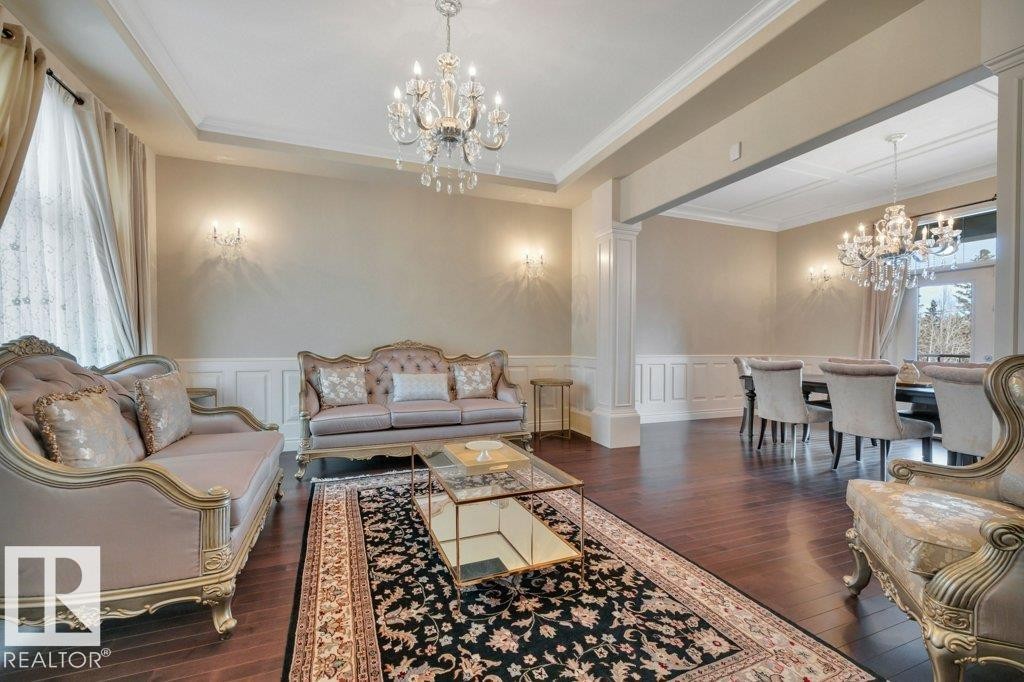 631 Howatt Drive, Edmonton, AB - Indoor Photo Showing Living Room