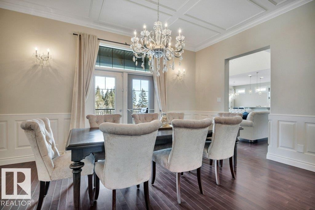 631 Howatt Drive, Edmonton, AB - Indoor Photo Showing Dining Room
