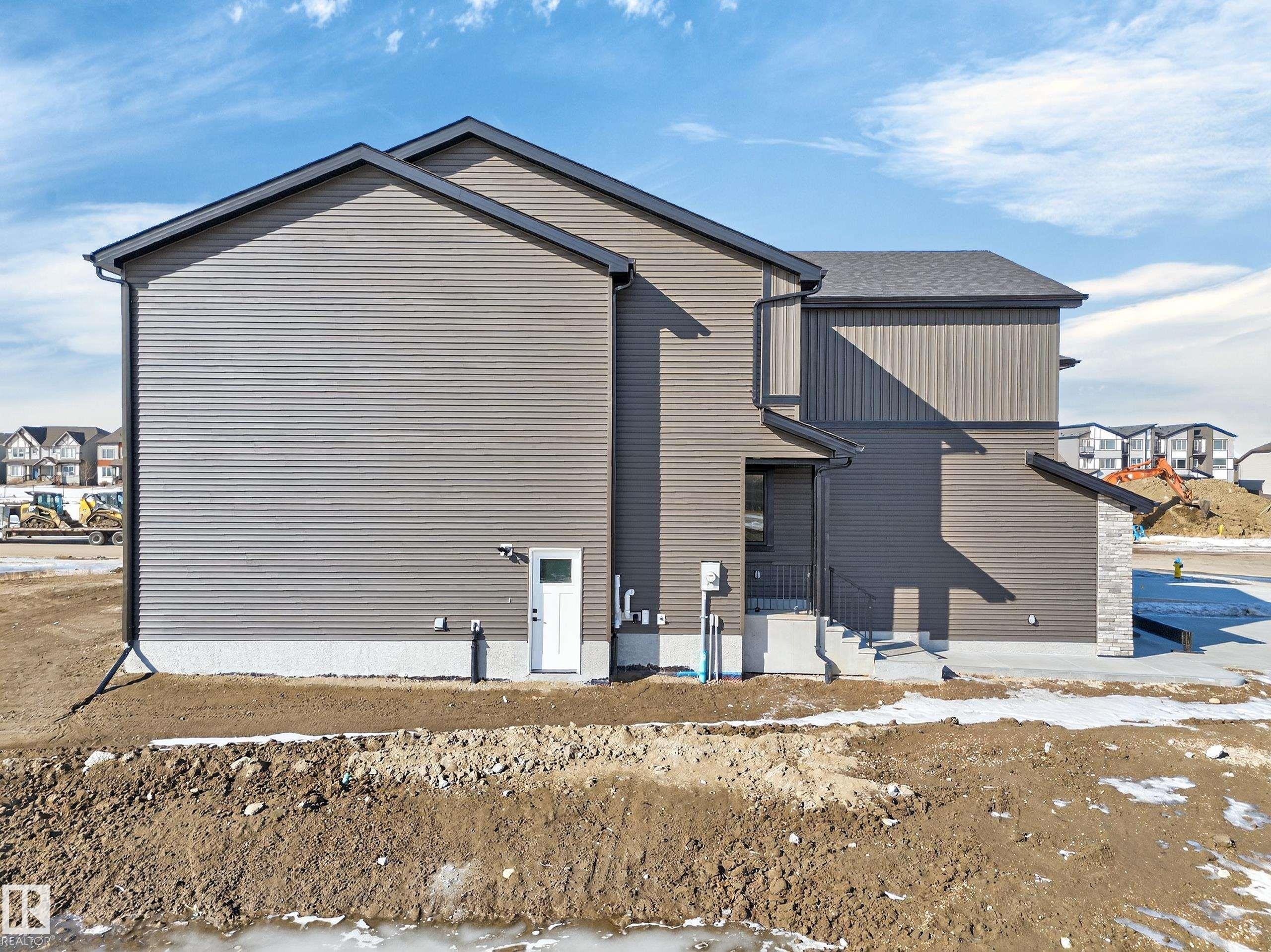 211 Paterson Link, Edmonton, AB - Outdoor With Exterior