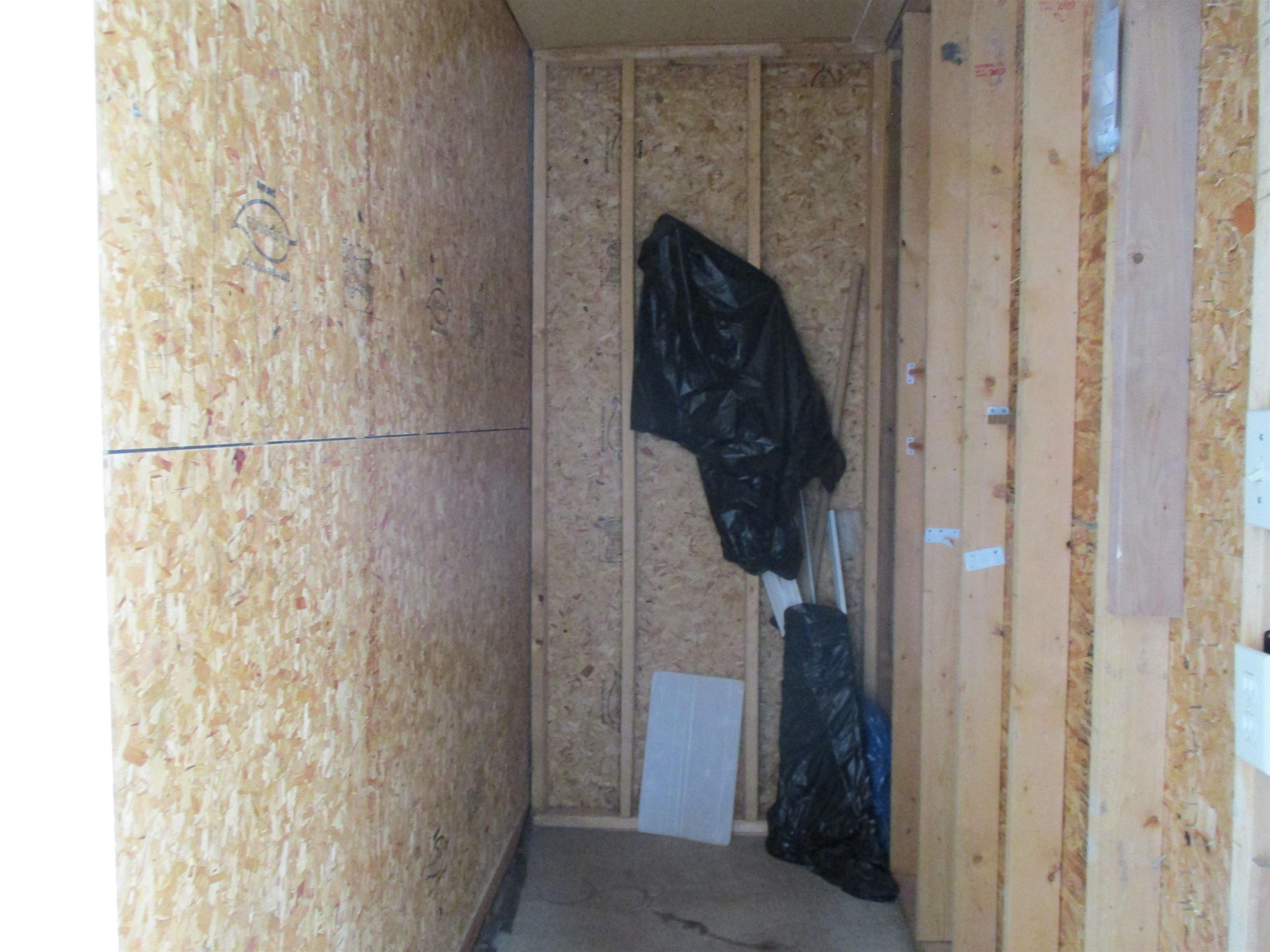 View of storage room - 1186 Saddleback Road, Edmonton, AB - Indoor