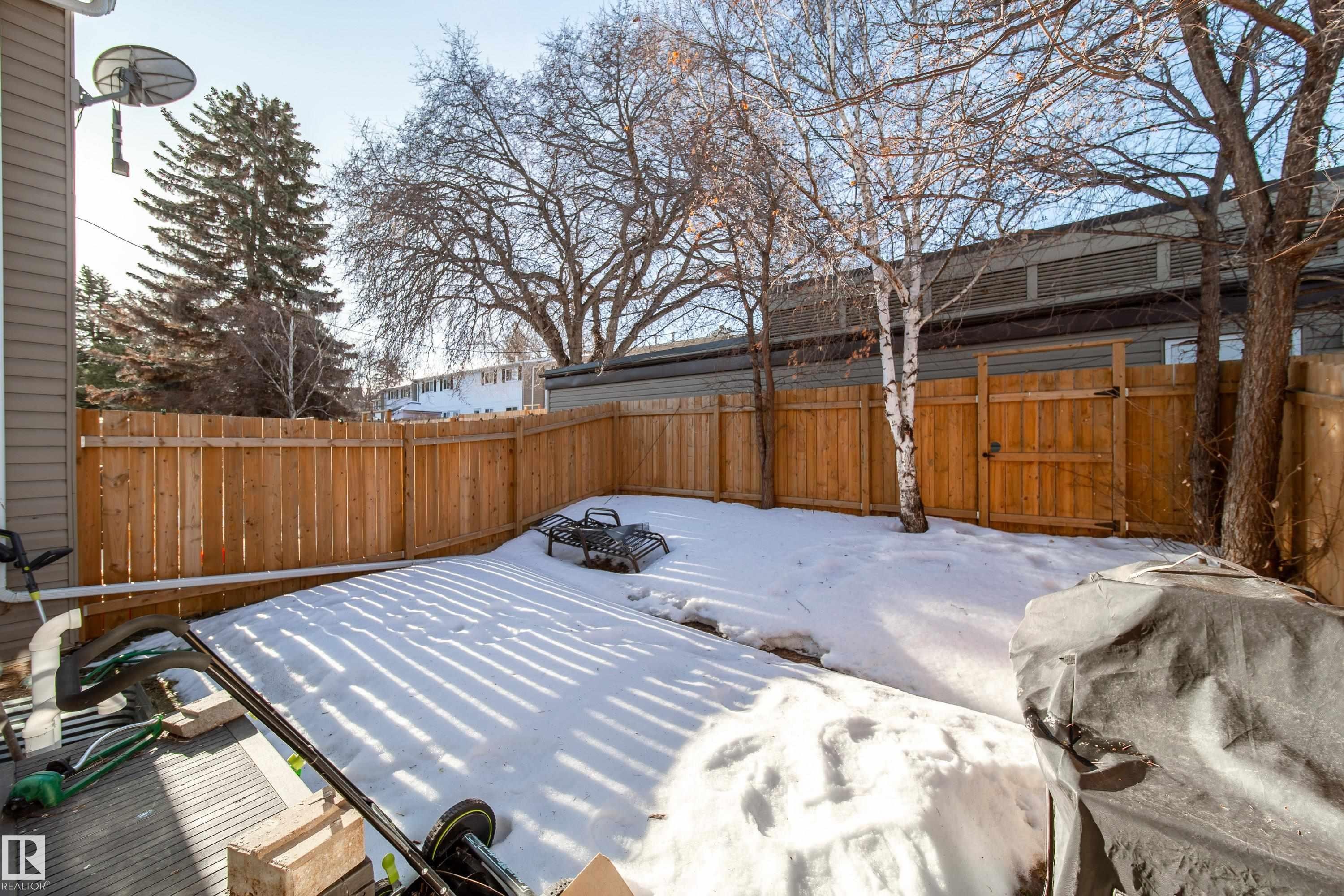 72 Ridgewood, St. Albert, AB - Outdoor