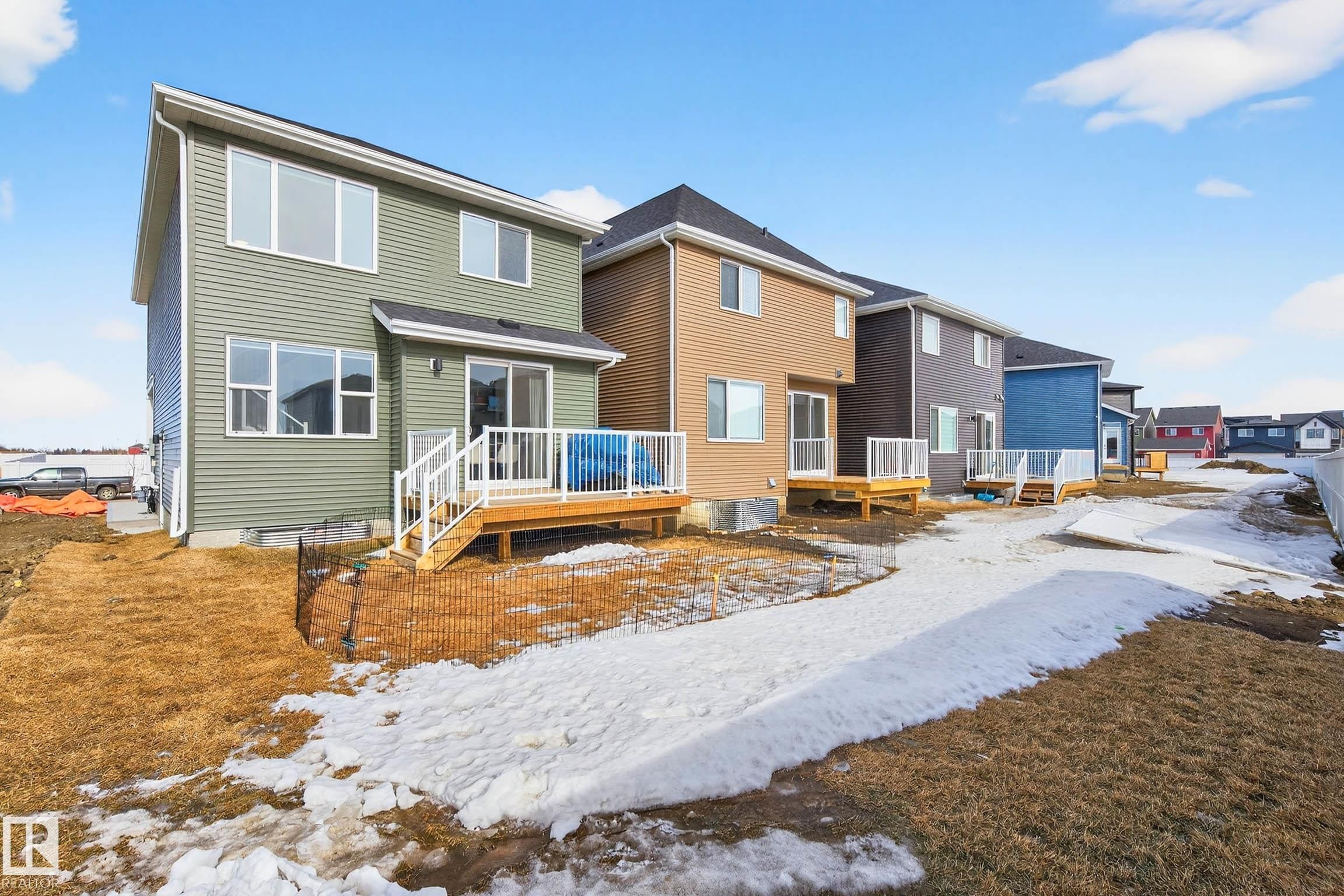 324 Stiles Way, Leduc, AB - Outdoor