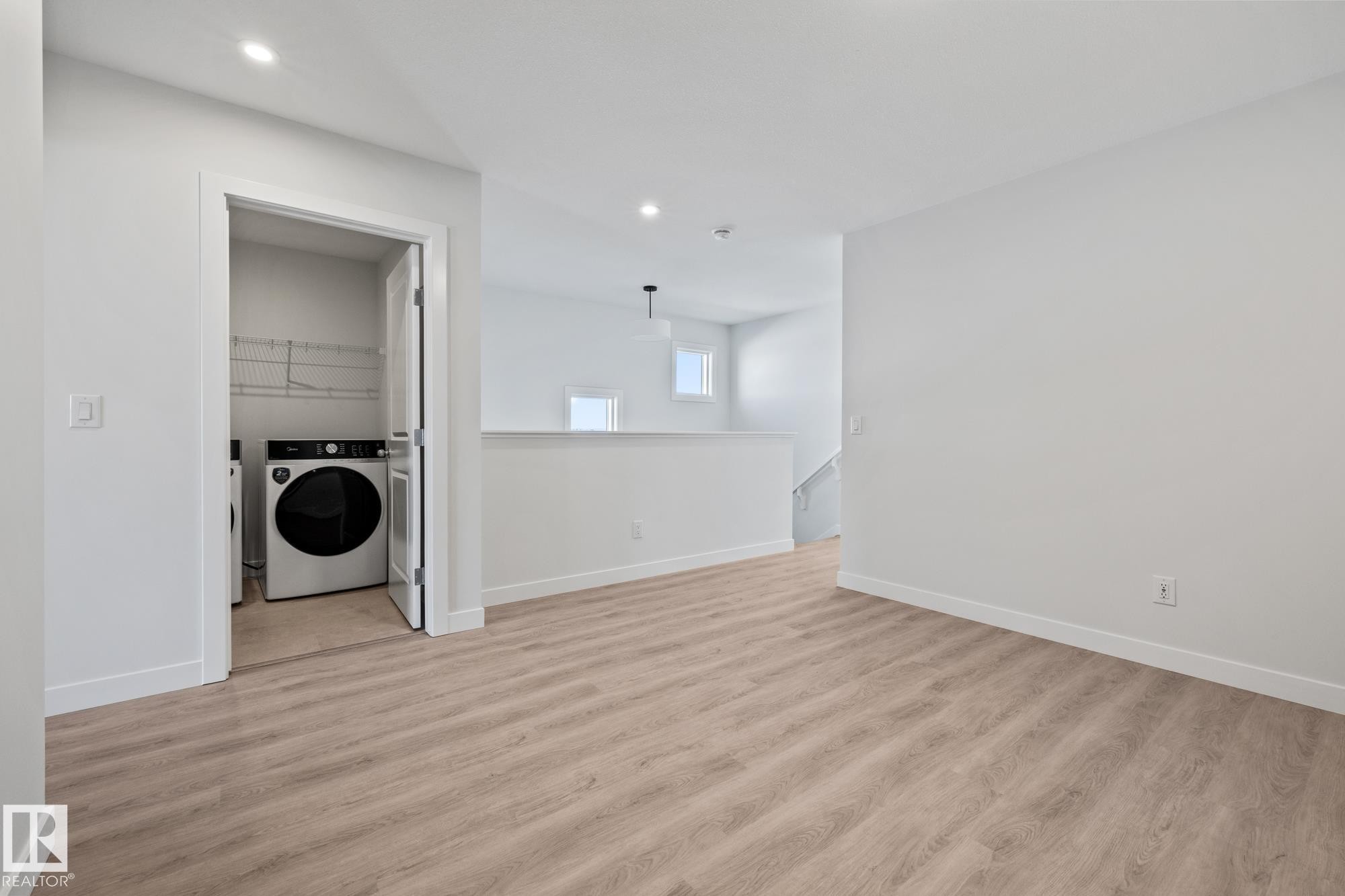 144 Honeysuckle Green, Leduc, AB - Indoor Photo Showing Other Room