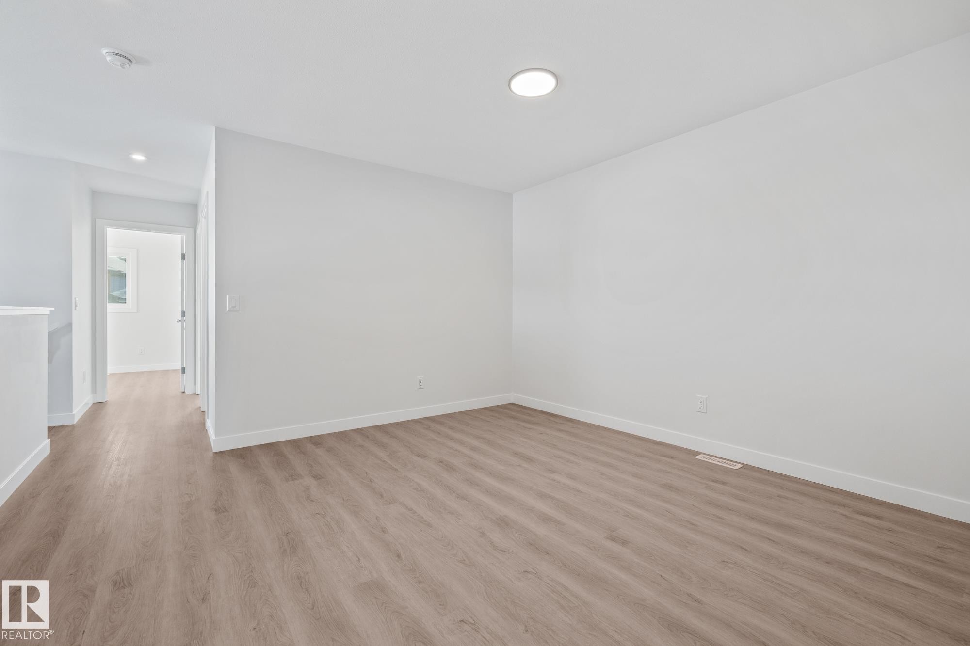 144 Honeysuckle Green, Leduc, AB - Indoor Photo Showing Other Room