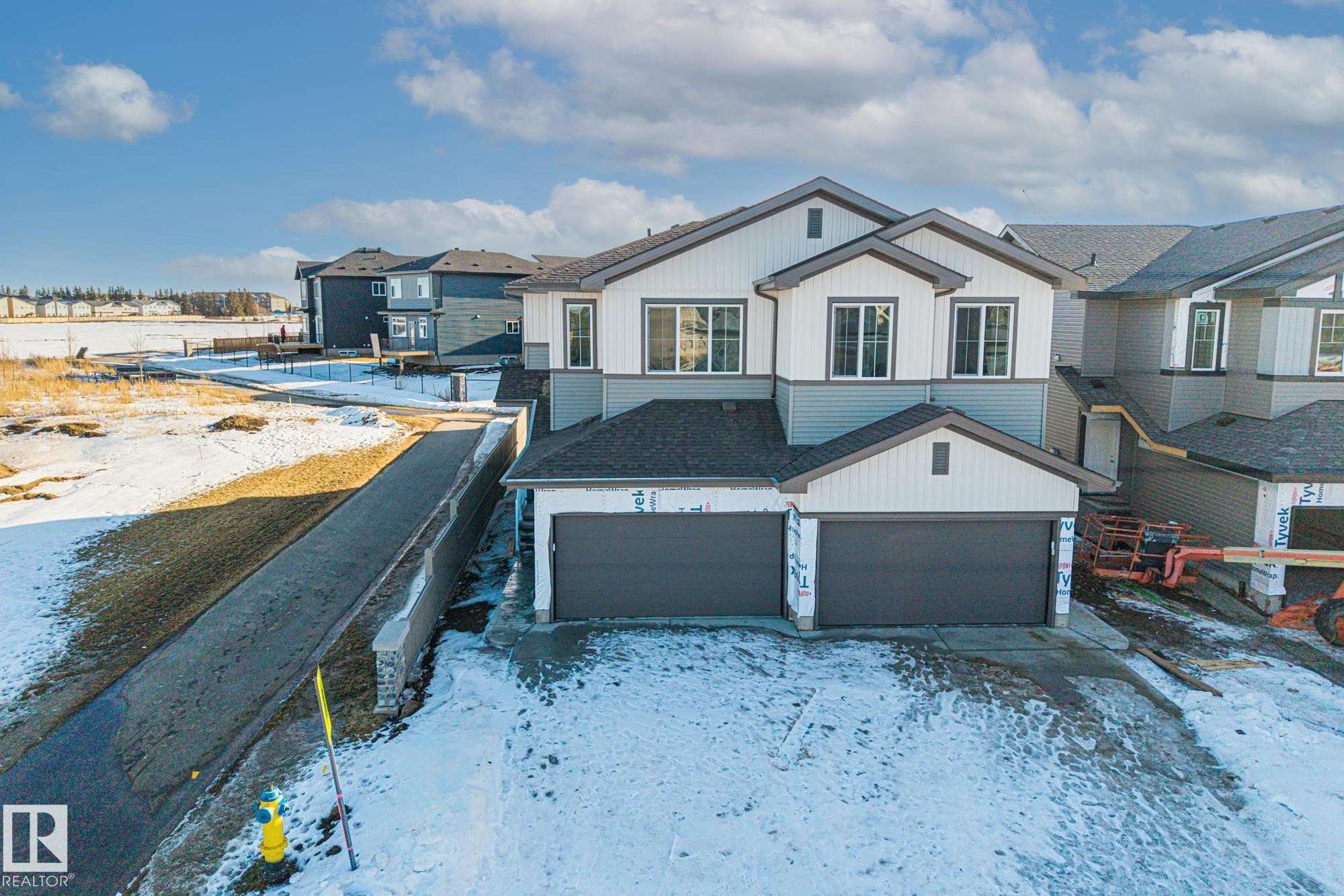 144 Honeysuckle Green, Leduc, AB - Outdoor