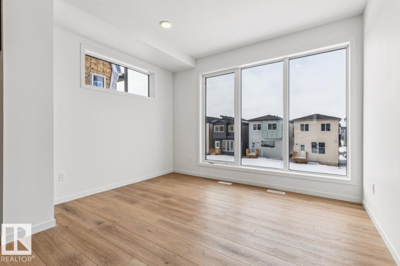 2618 Alces Way, Edmonton, AB - Indoor Photo Showing Other Room