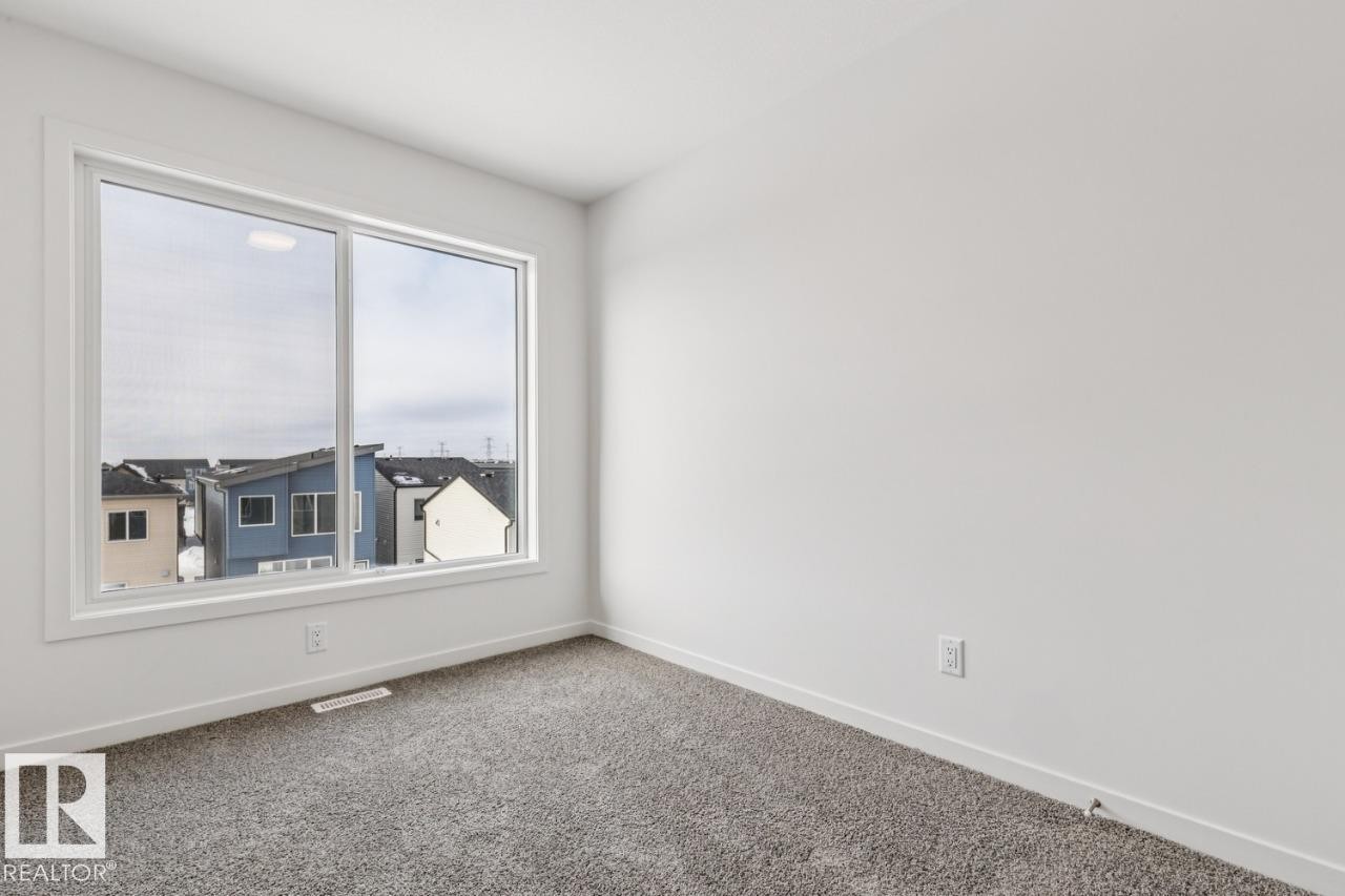 2618 Alces Way, Edmonton, AB - Indoor Photo Showing Other Room