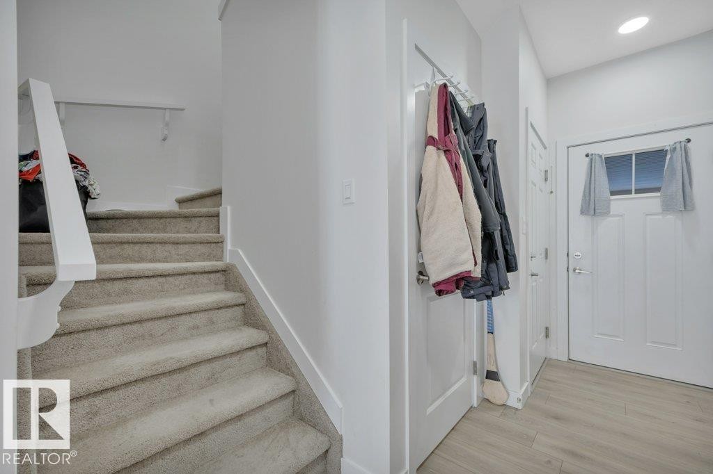 46 603 Orchards Boulevard, Edmonton, AB - Indoor Photo Showing Other Room