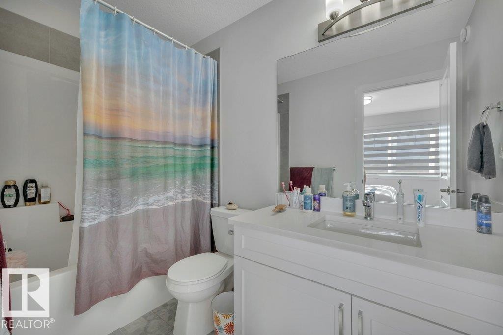 46 603 Orchards Boulevard, Edmonton, AB - Indoor Photo Showing Bathroom