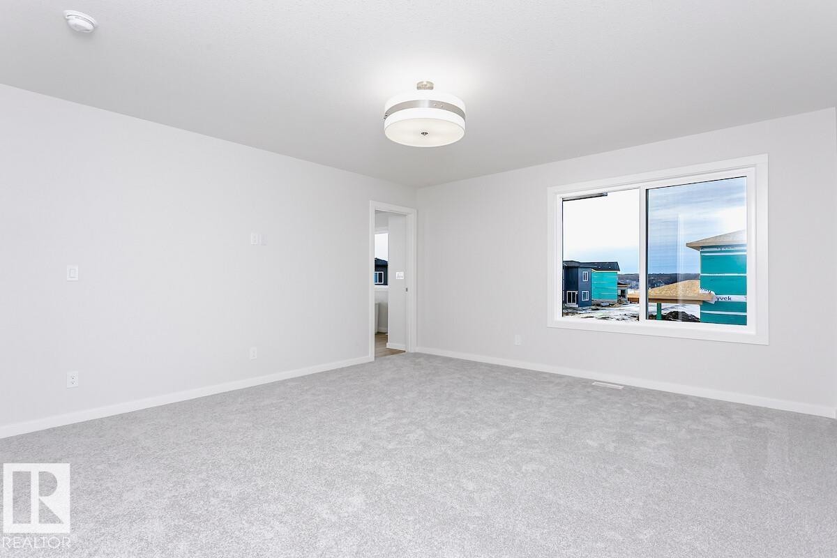 7622 Kimiwan Crescent, Edmonton, AB - Indoor Photo Showing Other Room