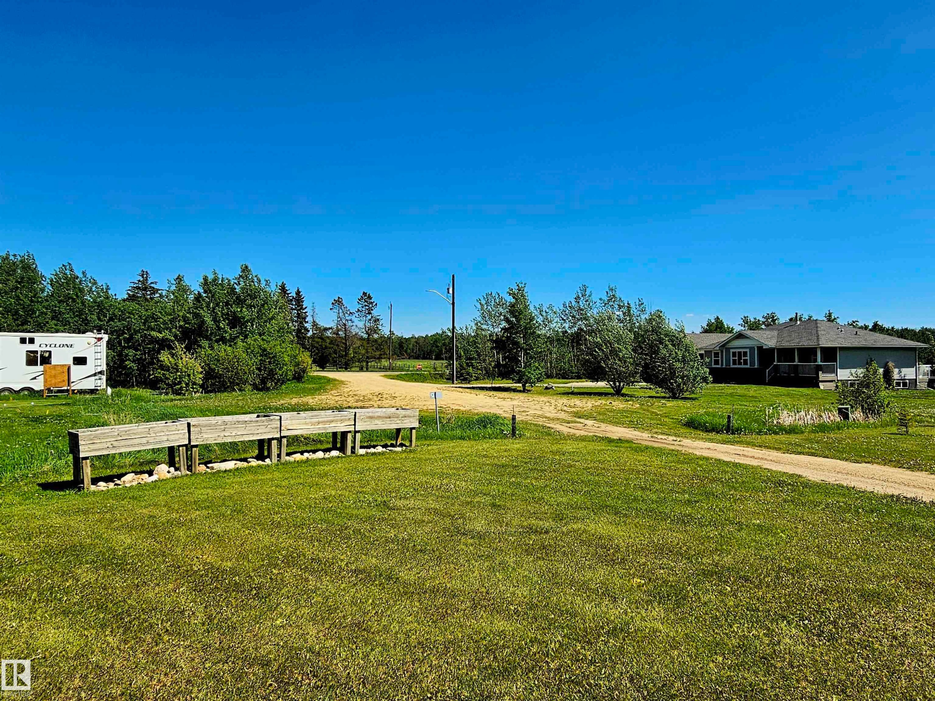 106 57730 Range Road 30, Rural Barrhead County, AB - Outdoor