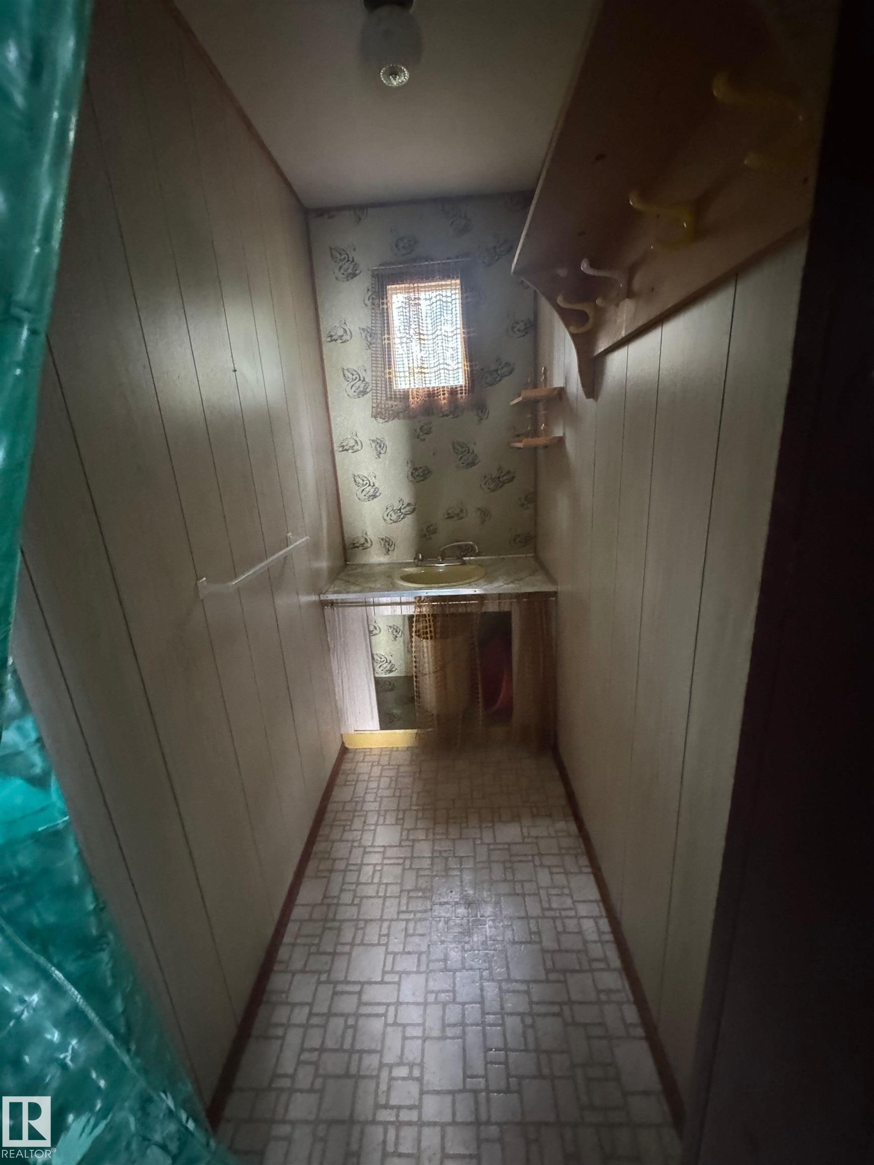 128 Canary Drive, Rural Athabasca County, AB - Indoor Photo Showing Other Room
