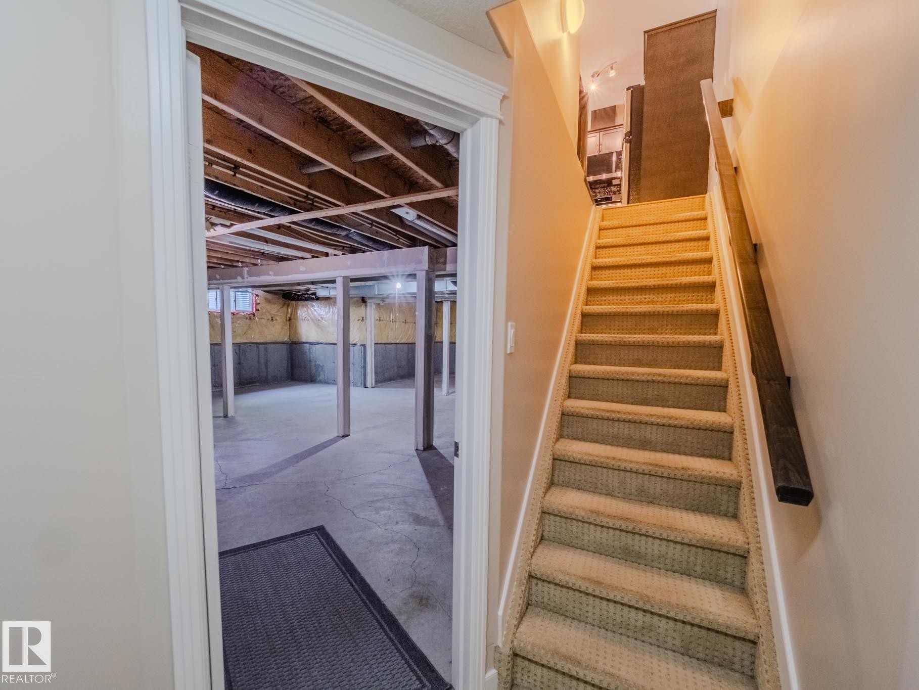 12 671 Silver Berry Road, Edmonton, AB - Indoor Photo Showing Other Room