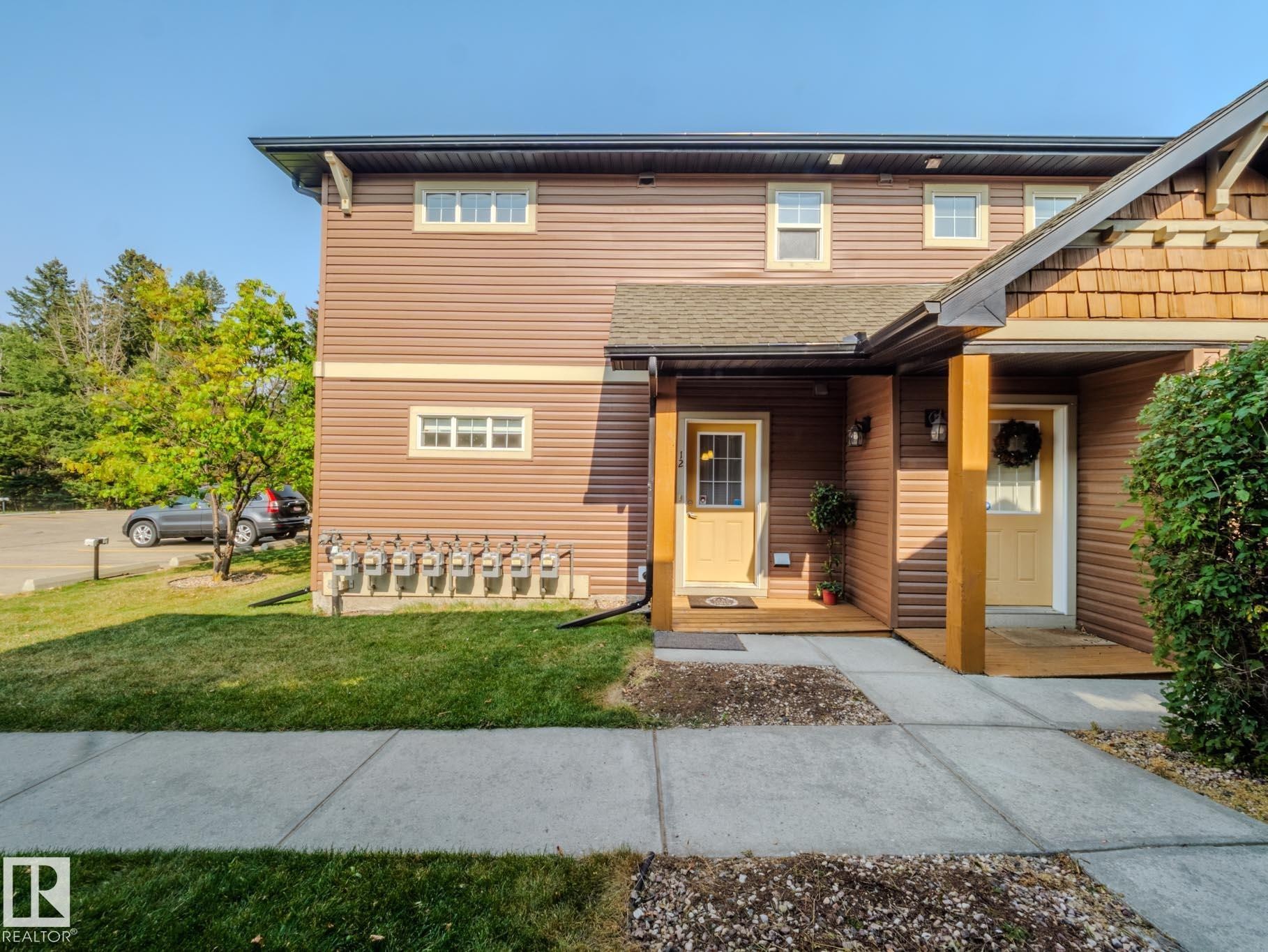 12 671 Silver Berry Road, Edmonton, AB - Outdoor