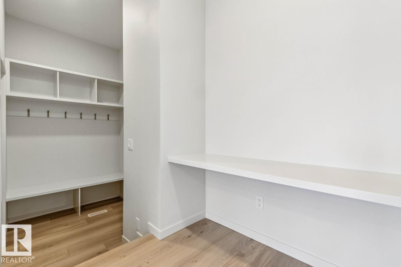 25 Stetson Loop, Ardrossan, AB - Indoor