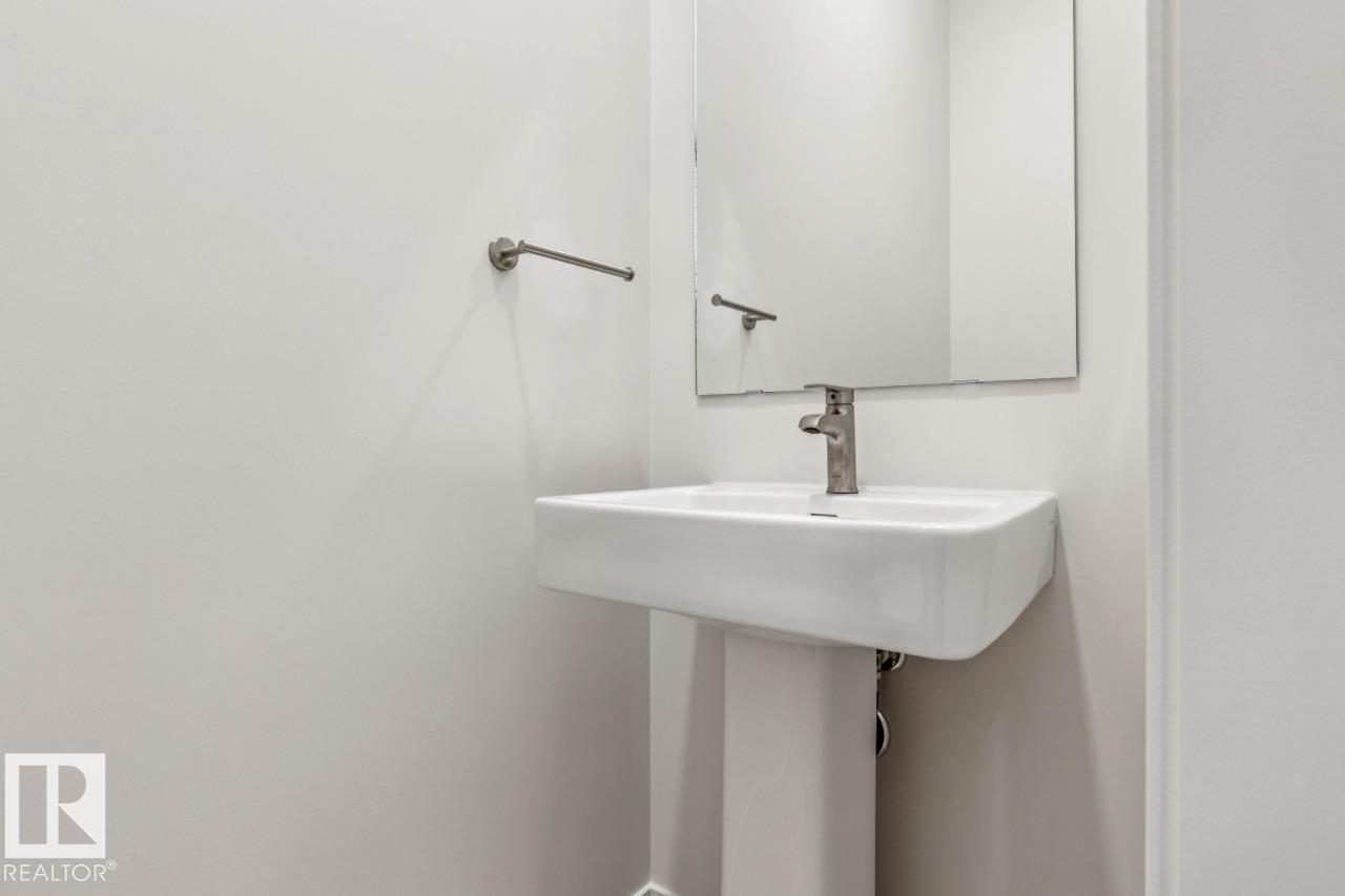 25 Stetson Loop, Ardrossan, AB - Indoor Photo Showing Bathroom